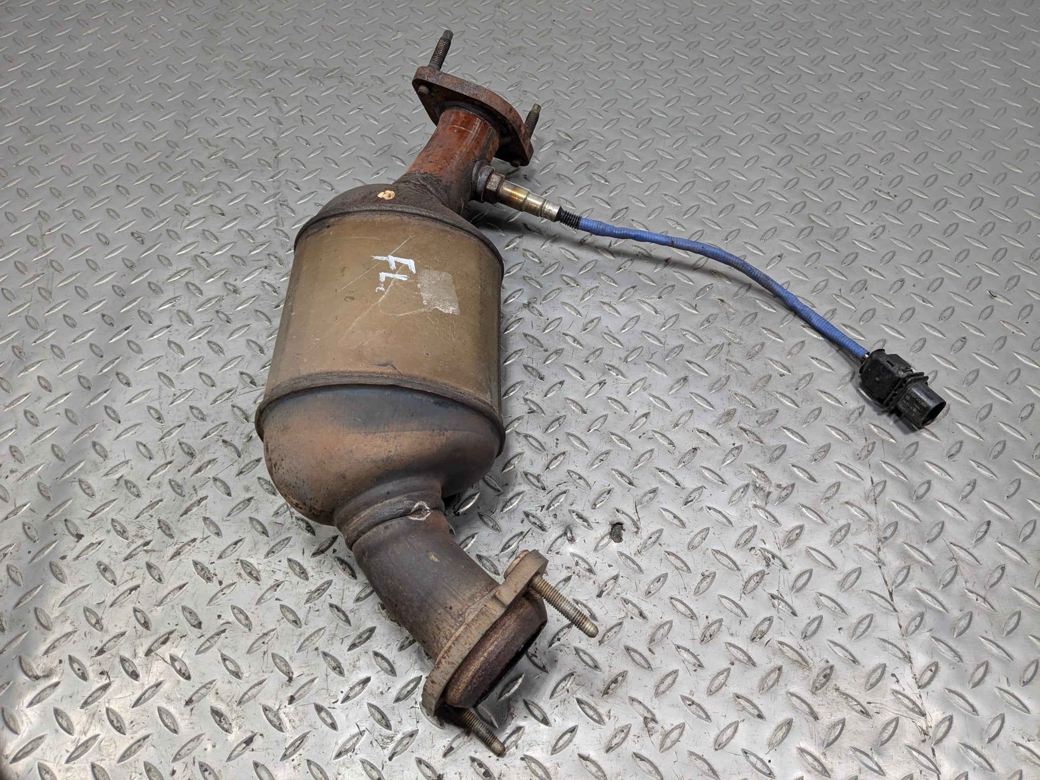 2005 - 2007 OEM CADILLAC CTS FRONT LEFT DRIVER SIDE EXHAUST MANIFOLD DOWNPIPE