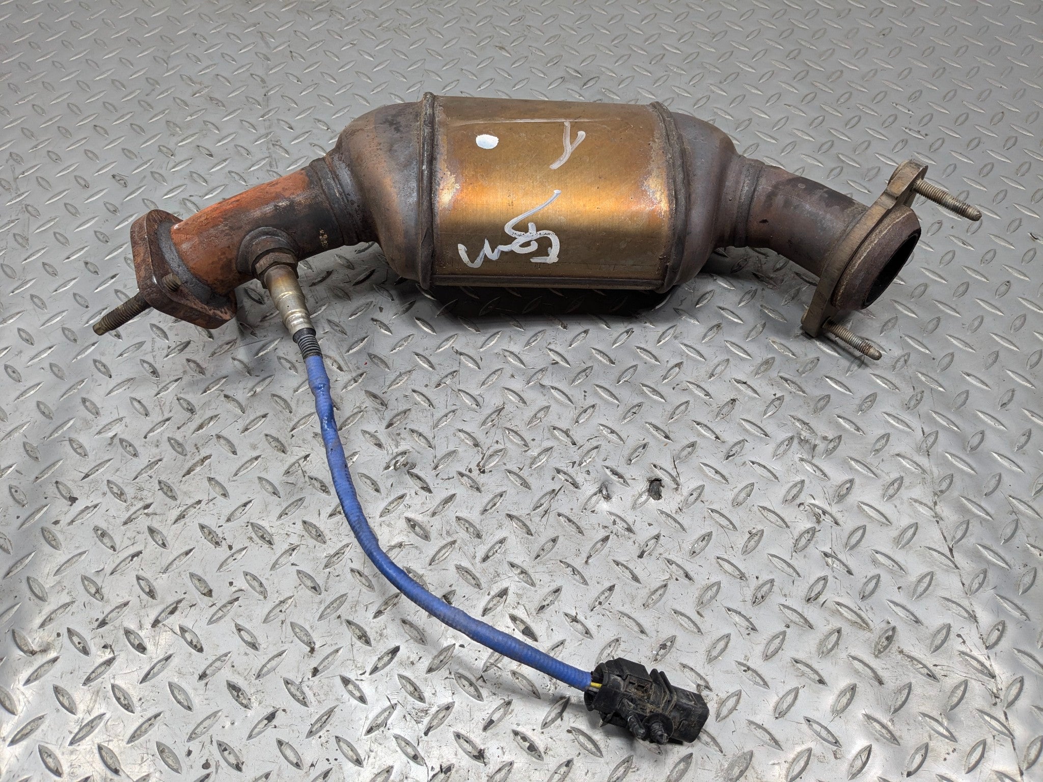 2005 - 2007 OEM CADILLAC CTS FRONT LEFT DRIVER SIDE EXHAUST MANIFOLD DOWNPIPE