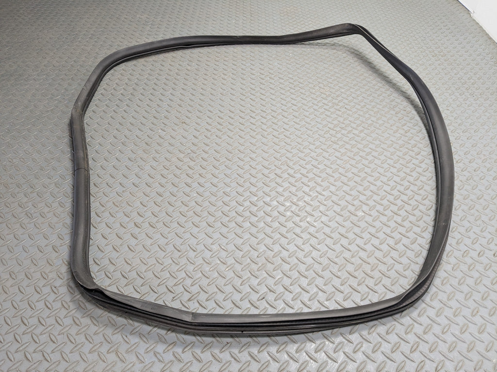 2005 - 2007 OEM CADILLAC CTS FRONT LEFT SIDE DOOR SEAL WEATHER STRIPPING RUBBER