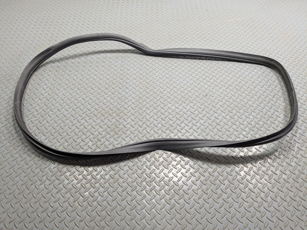 2005 - 2007 OEM CADILLAC CTS REAR LEFT SIDE DOOR SEAL WEATHER STRIPPING RUBBER