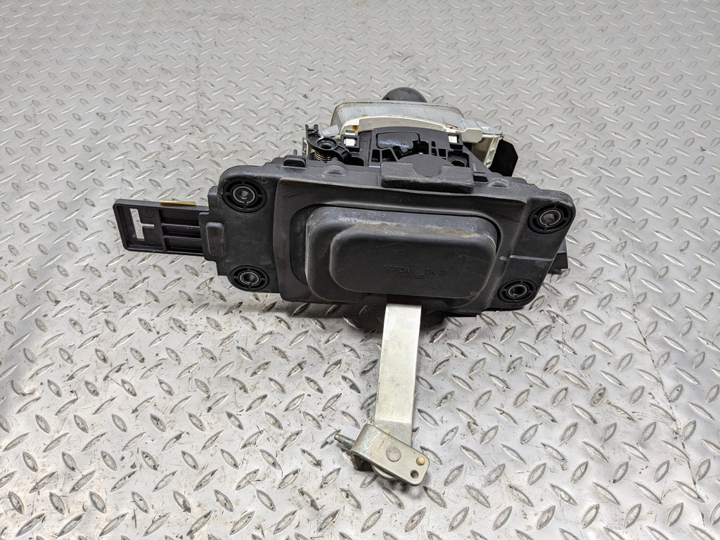 2005 - 2007 OEM CADILLAC CTS AUTOMATIC TRANSMISSION GEAR FLOOR SHIFTER LEVER