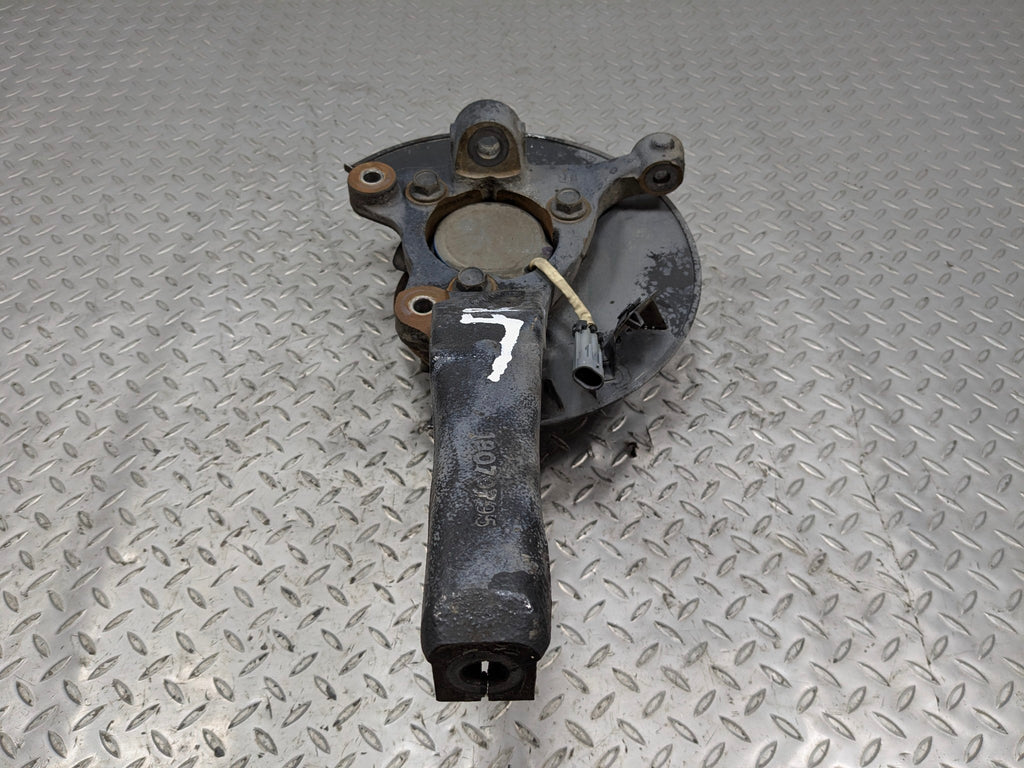 2005 - 2007 OEM CADILLAC CTS FRONT RIGHT PASSENGER SIDE SPINDLE KNUCKLE ASSEMBLY
