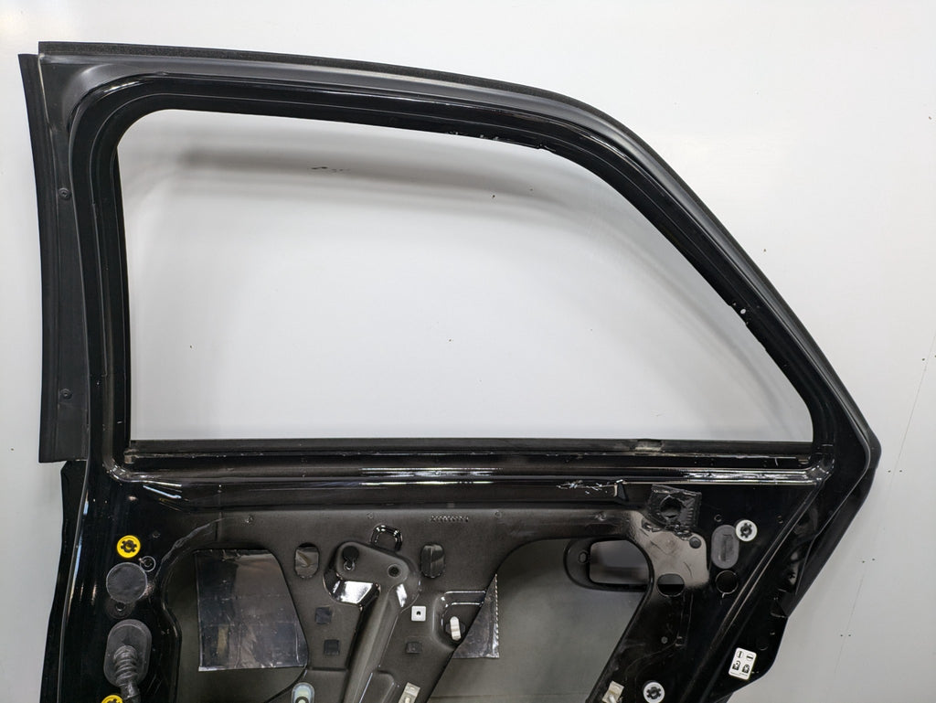 2005 - 2007 OEM CADILLAC CTS REAR RIGHT PASSENGER SIDE DOOR SHELL PANEL BLACK