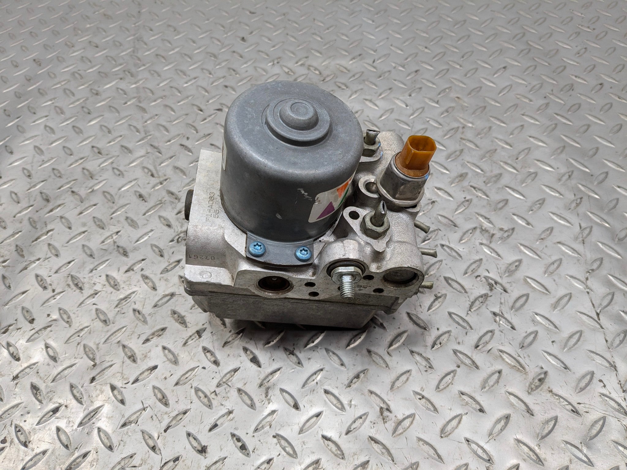 2005 - 2007 OEM CADILLAC CTS ABS ANTI LOCK HYDRAULIC BRAKE PUMP MODULE