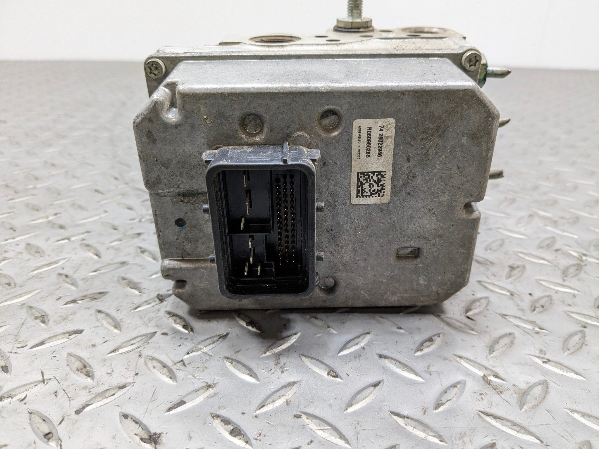 2005 - 2007 OEM CADILLAC CTS ABS ANTI LOCK HYDRAULIC BRAKE PUMP MODULE