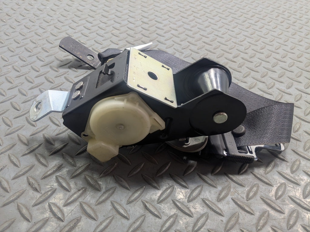 2005 - 2007 OEM CADILLAC CTS REAR LEFT DRIVER SIDE SEAT BELT RETRACTOR
