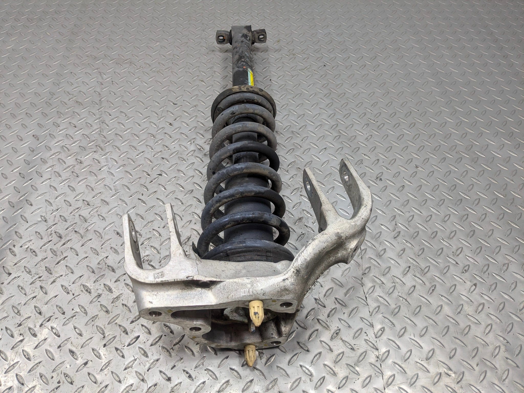 2005 - 2007 OEM CADILLAC CTS FRONT LEFT DRIVER SIDE SHOCK STRUT ASSEMBLY