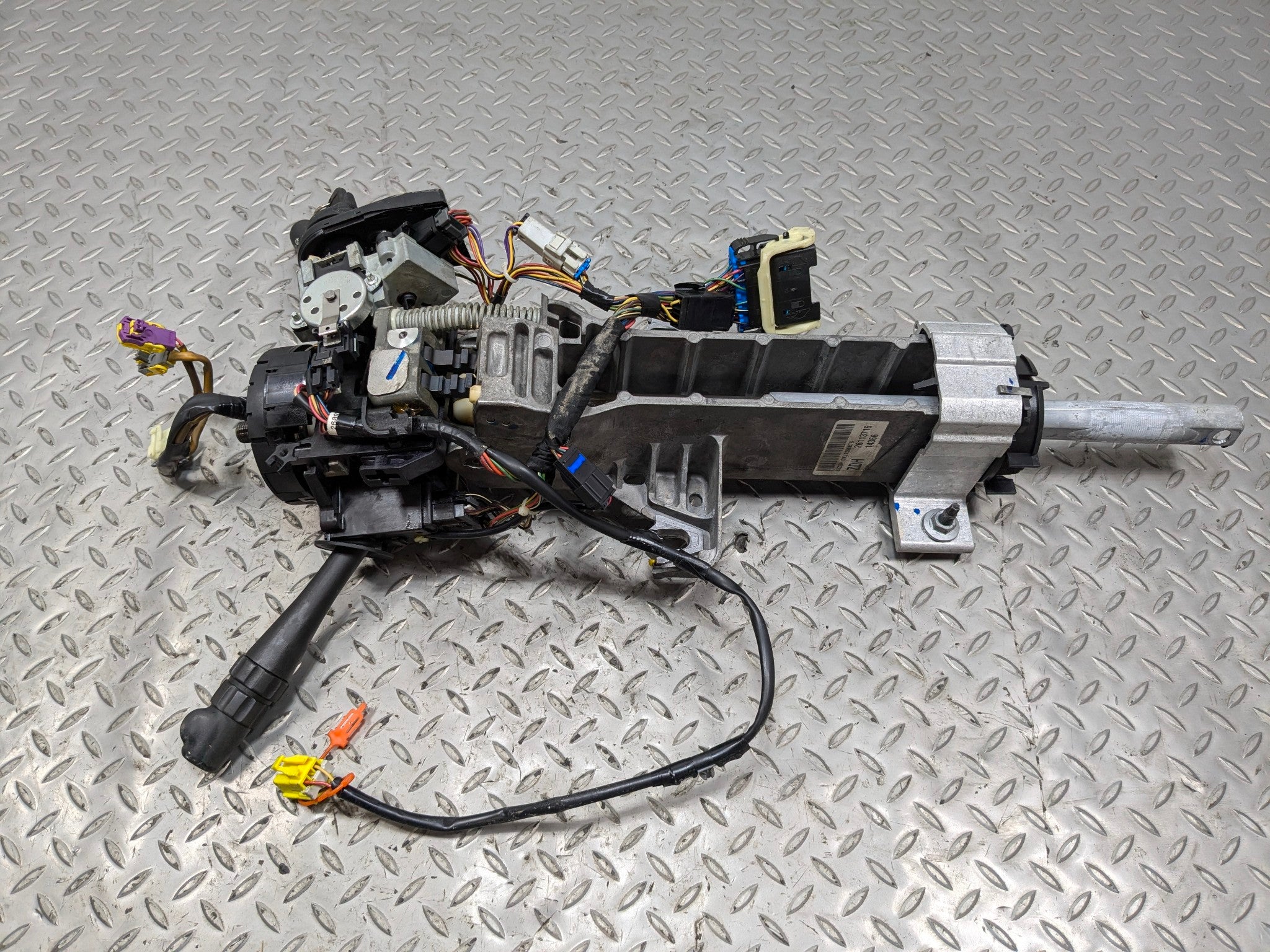 05 - 07 OEM CADILLAC CTS STEERING COLUMN WITH WIPER HEADLIGHT SWITCH ASSEMBLY