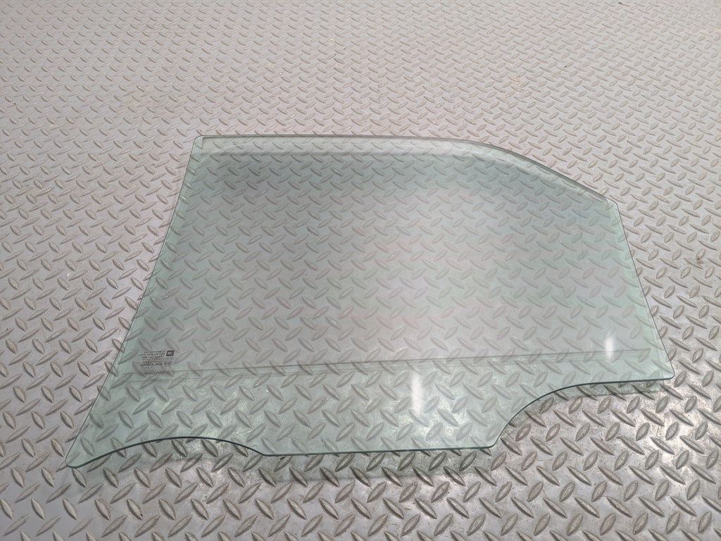 2005 - 2007 OEM CADILLAC CTS REAR RIGHT PASSENGER SIDE DOOR WINDOW GLASS