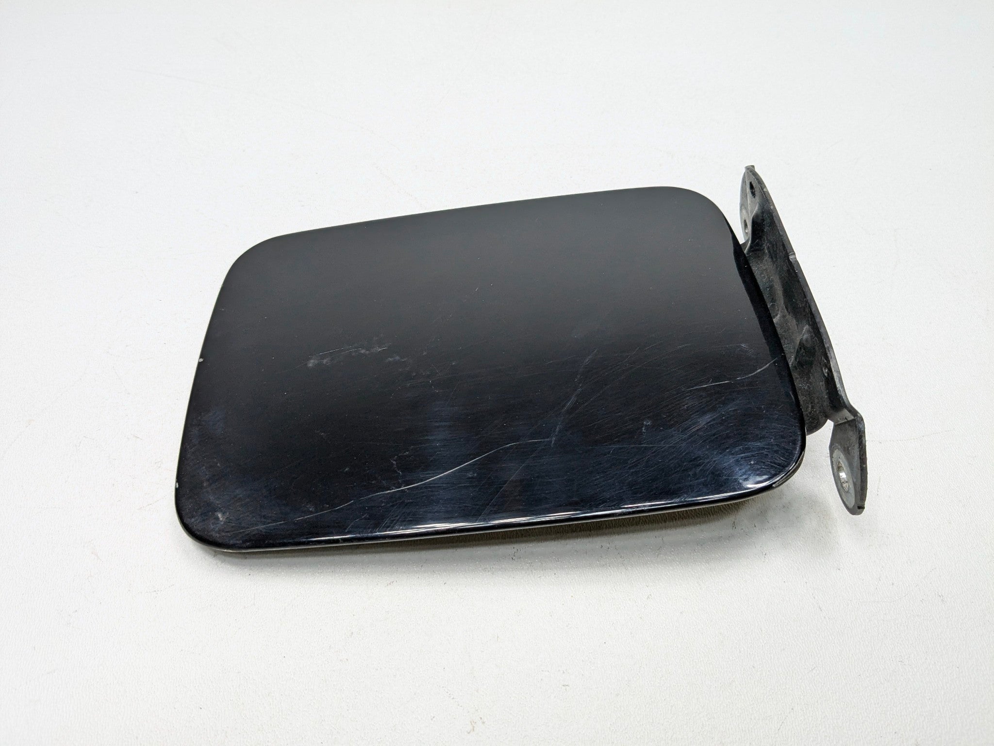 2005 - 2007 OEM CADILLAC CTS GAS FUEL FILLER TANK DOOR LID COVER BLACK