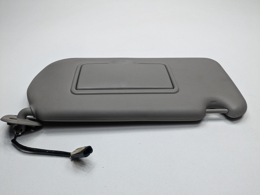 2005 - 2007 OEM CADILLAC CTS FRONT RIGHT SIDE UPPER ROOF SUN VISOR WITH MIRROR
