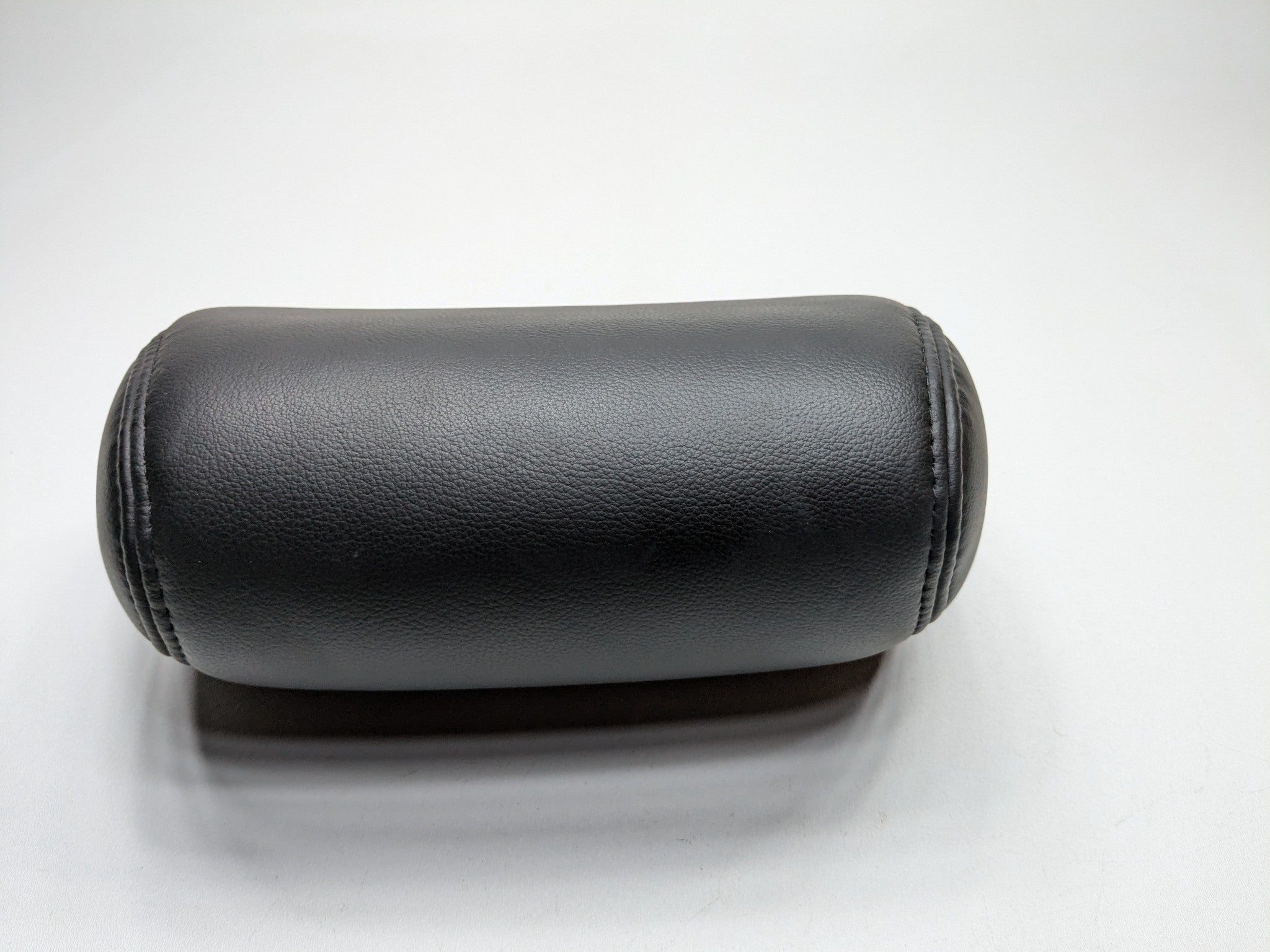 2005 - 2007 OEM CADILLAC CTS REAR RIGHT PASSENGER SIDE SEAT HEADREST