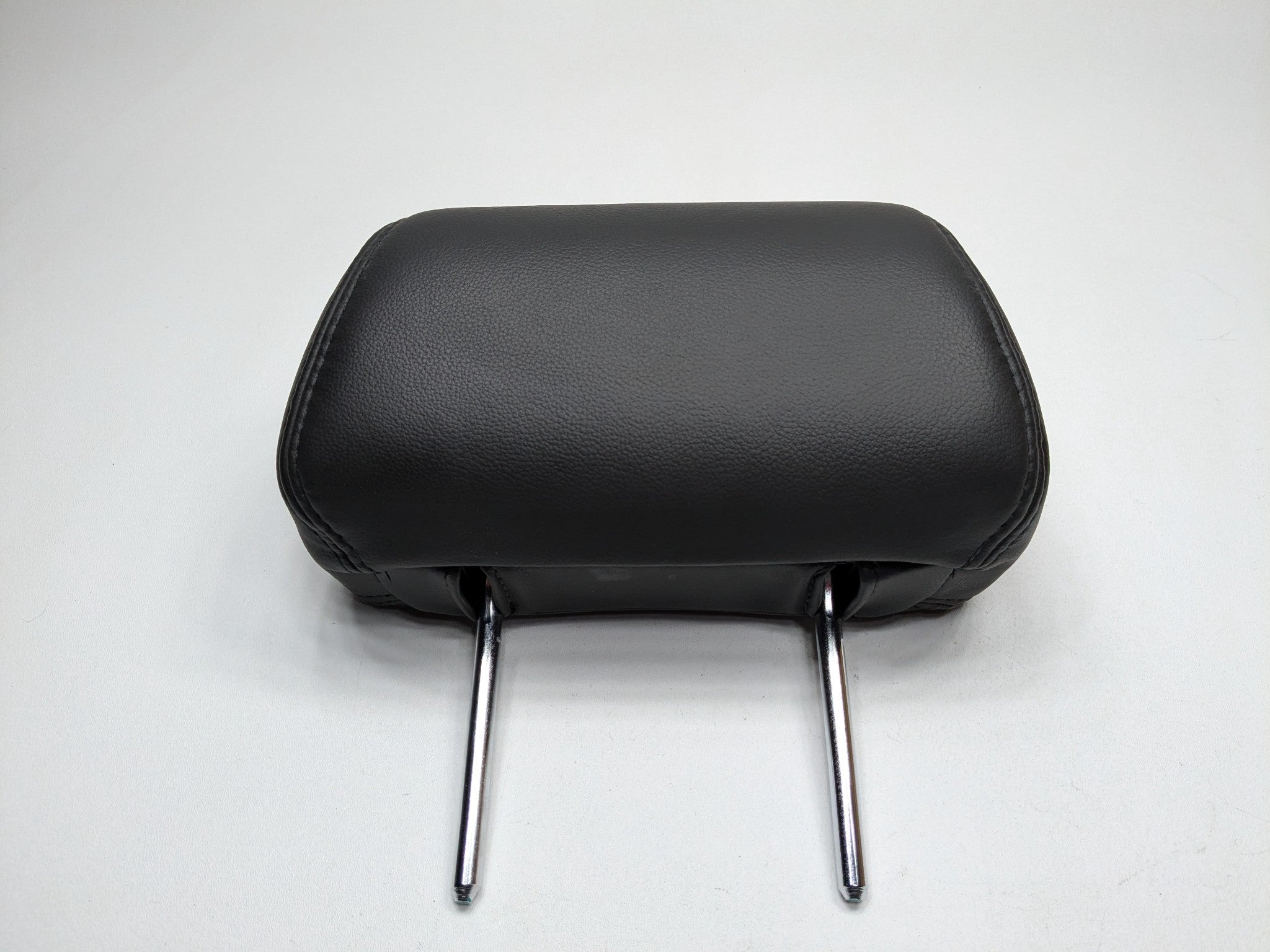 2005 - 2007 OEM CADILLAC CTS REAR LEFT DRIVER SIDE SEAT HEADREST