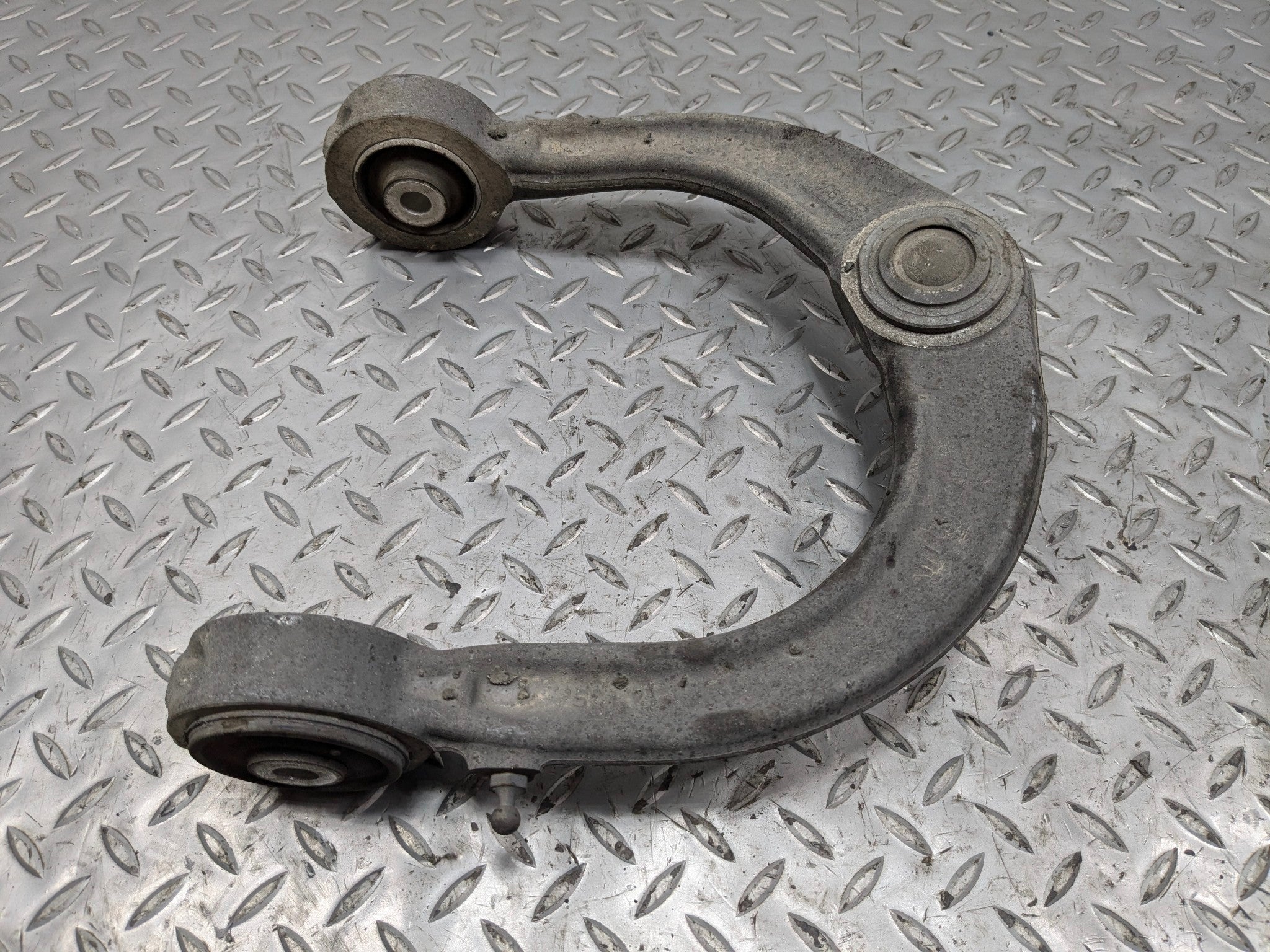 2005 - 2007 OEM CADILLAC CTS FRONT LEFT DRIVER SIDE UPPER CONTROL ARM