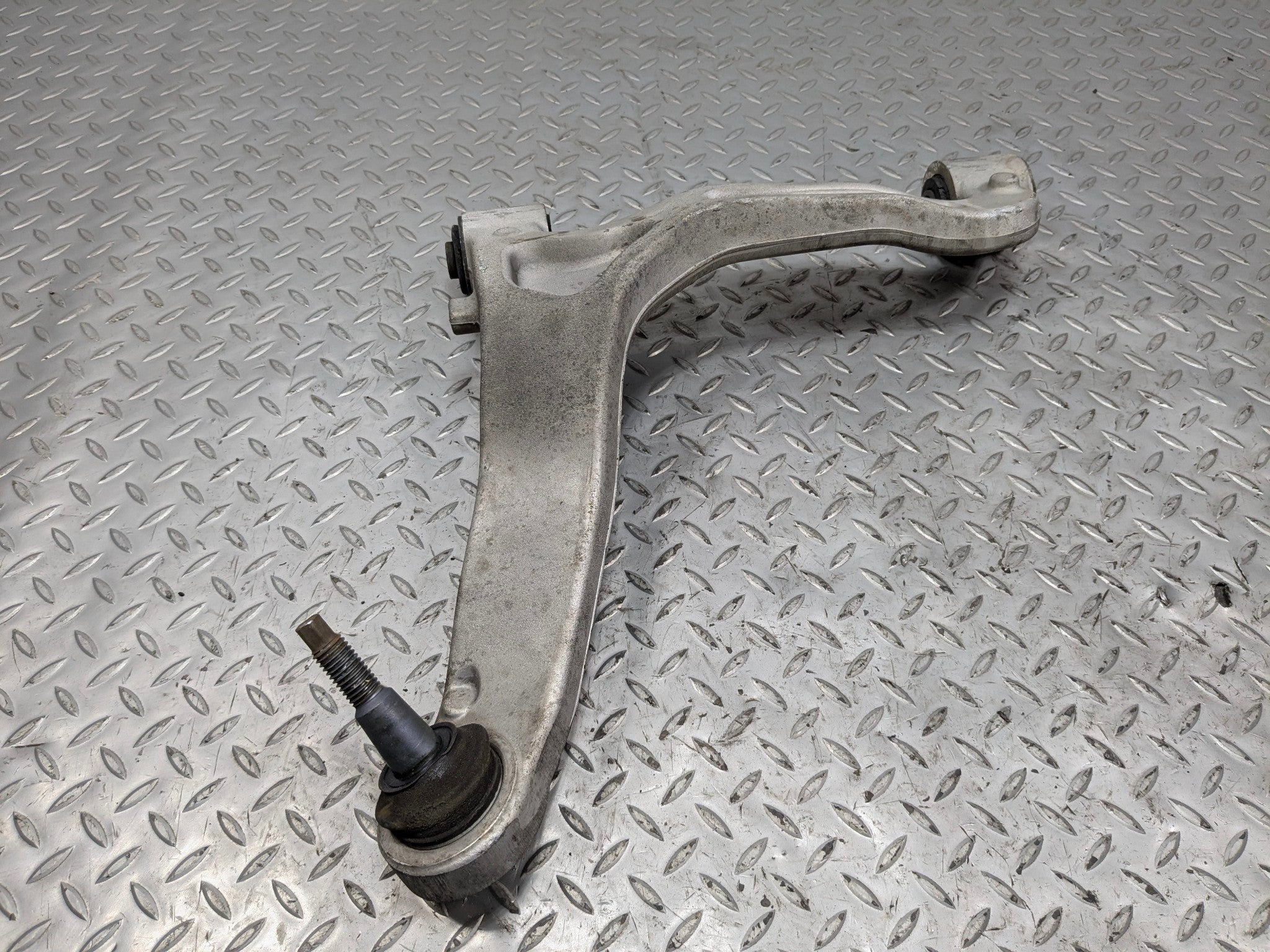 2005 - 2007 OEM CADILLAC CTS REAR RIGHT PASSENGER SIDE UPPER CONTROL ARM