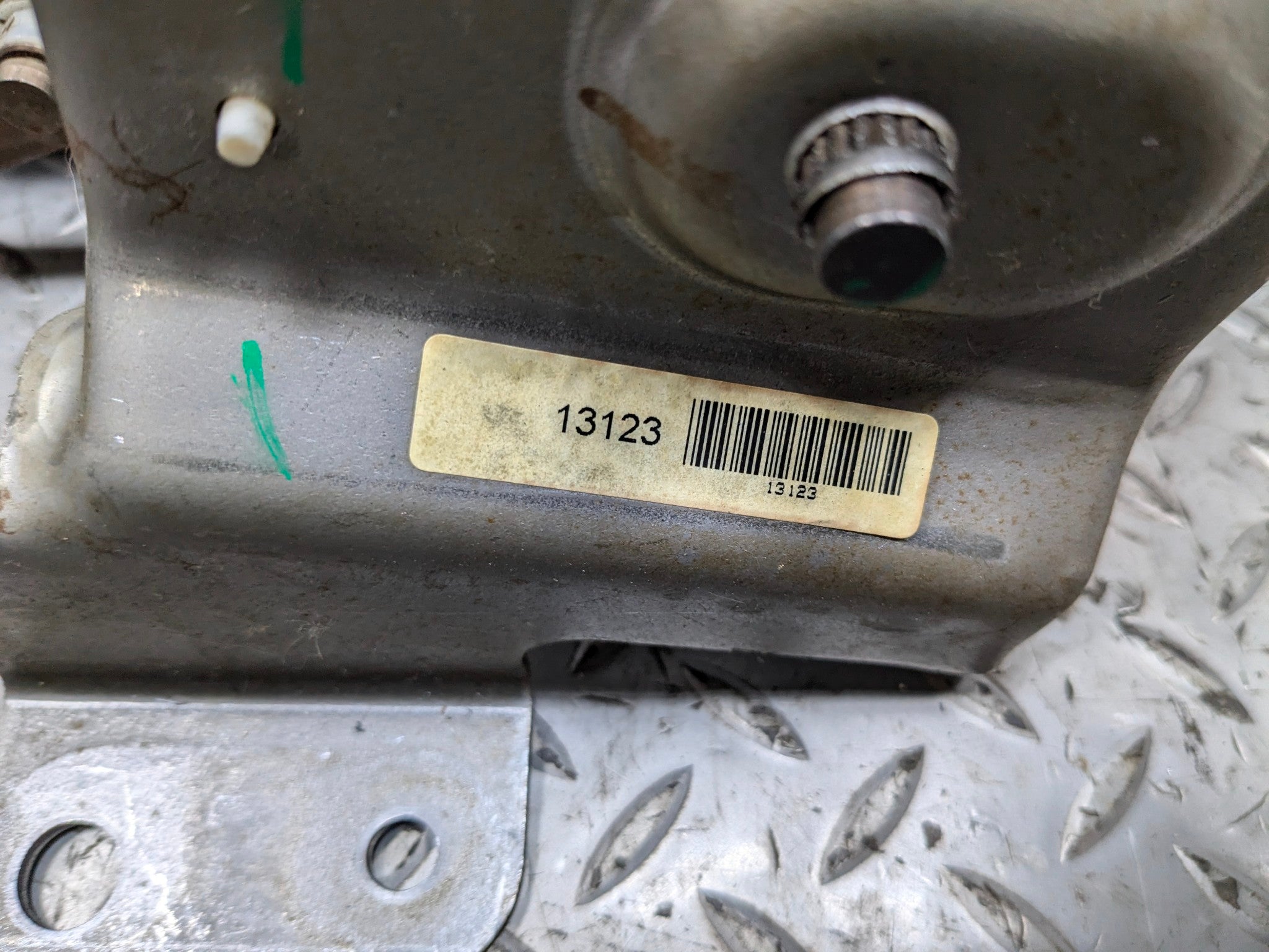 2005 - 2007 OEM CADILLAC CTS BRAKE PADEL ASSEMBLY