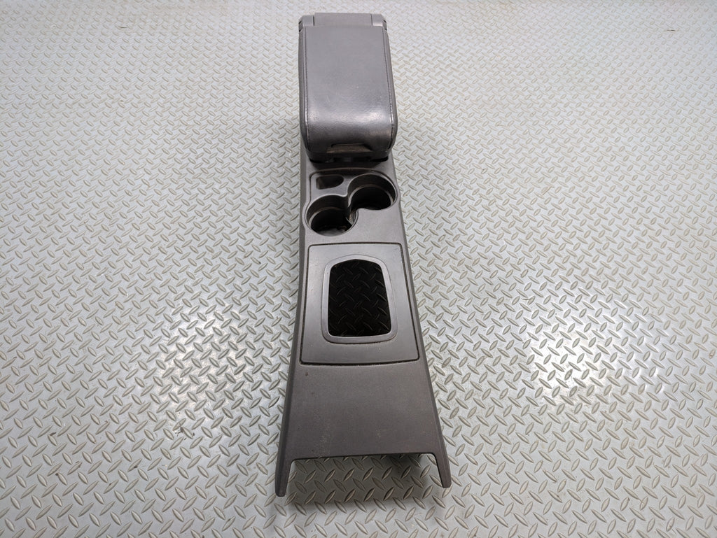 05 - 07 OEM CADILLAC CTS FRONT FLOOR CENTER CONSOLE ARMREST STORAGE COMPARTMENT