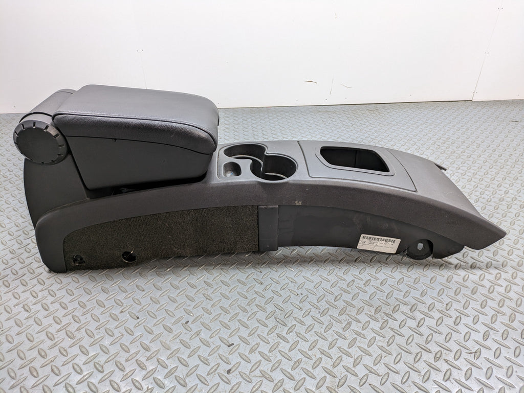 05 - 07 OEM CADILLAC CTS FRONT FLOOR CENTER CONSOLE ARMREST STORAGE COMPARTMENT