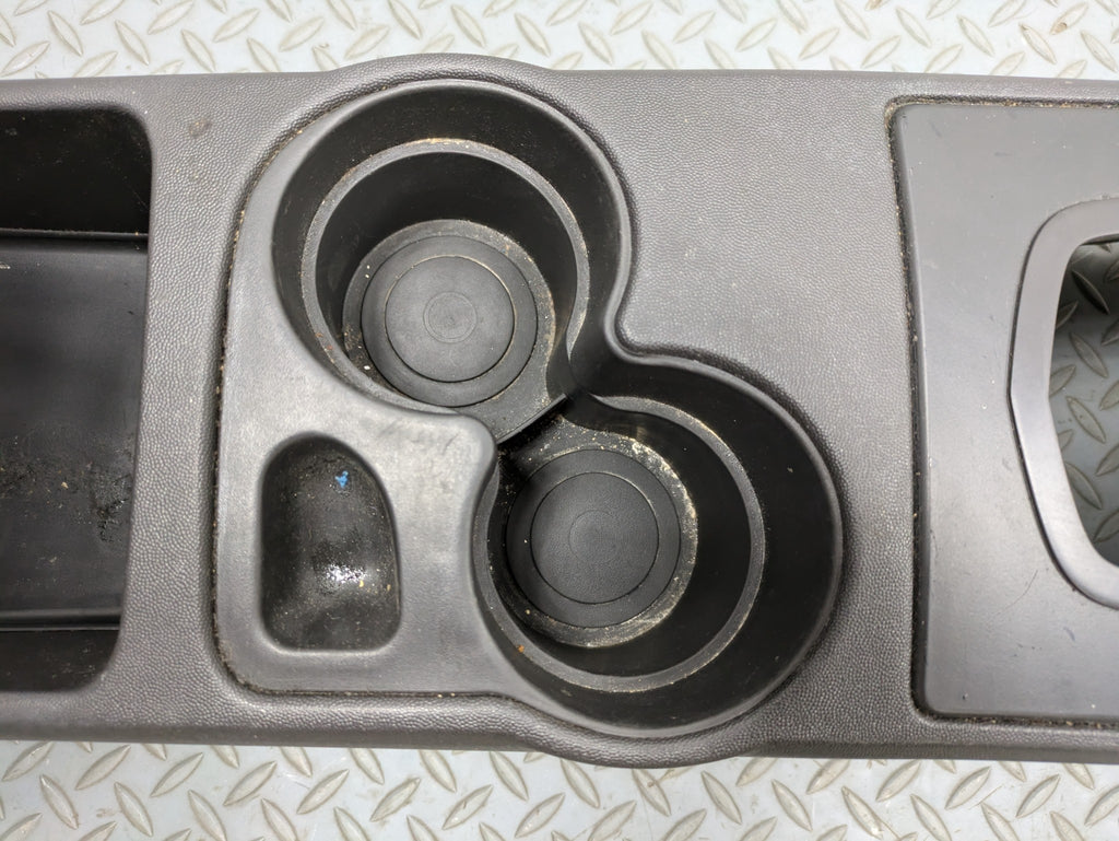 05 - 07 OEM CADILLAC CTS FRONT FLOOR CENTER CONSOLE ARMREST STORAGE COMPARTMENT