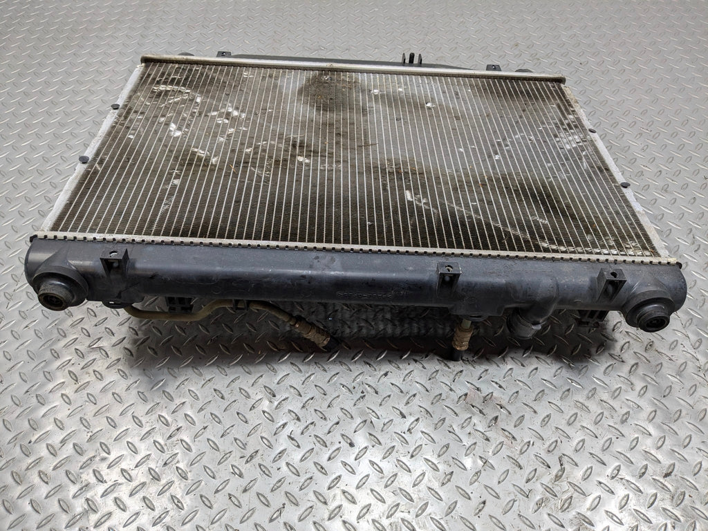 2005 - 2007 OEM CADILLAC CTS ENGINE MOTOR COOLING RADIATOR ASSEMBLY