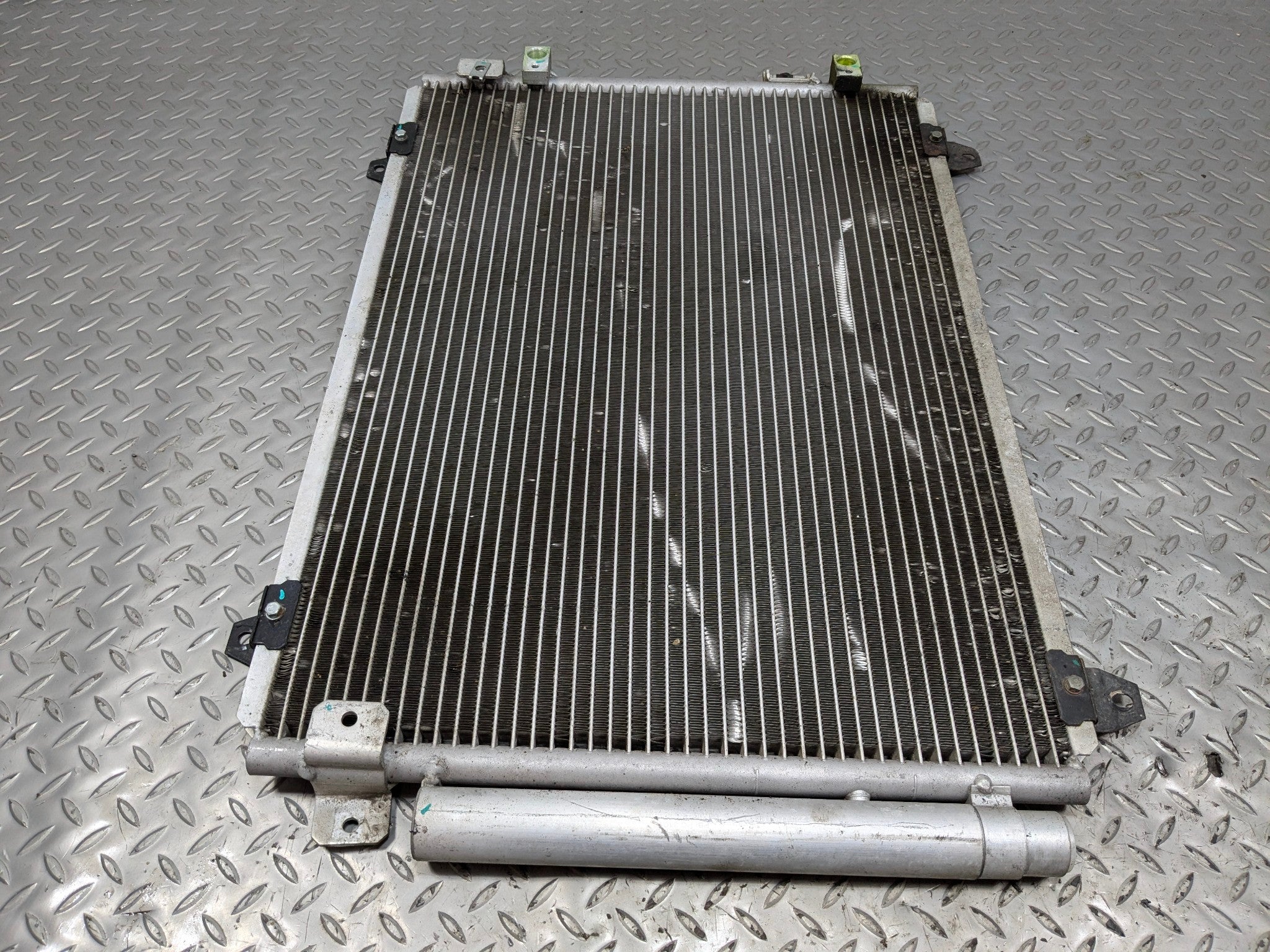 2005 - 2007 OEM CADILLAC CTS AC AIR CONDITIONER RADIATOR CONDENSER