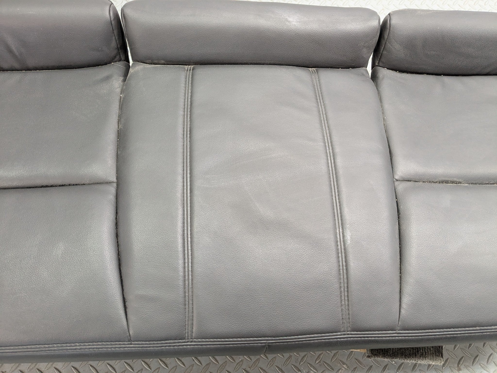 2005 - 2007 OEM CADILLAC CTS REAR LOWER SEAT CUSHION LEATHER BLACK