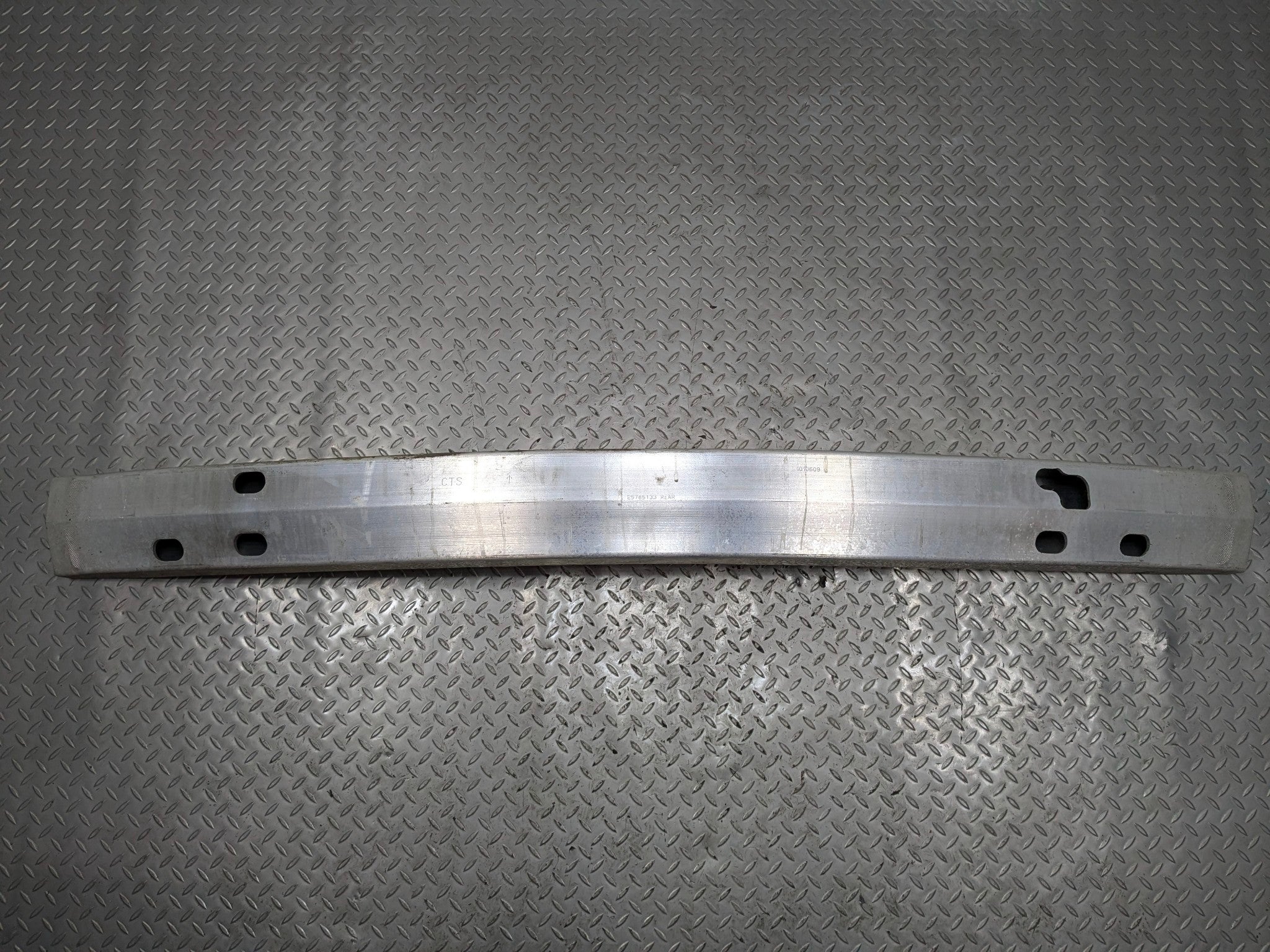2005 - 2007 OEM CADILLAC CTS REAR BUMPER REINFORCEMENT IMPACT BEAM REBAR