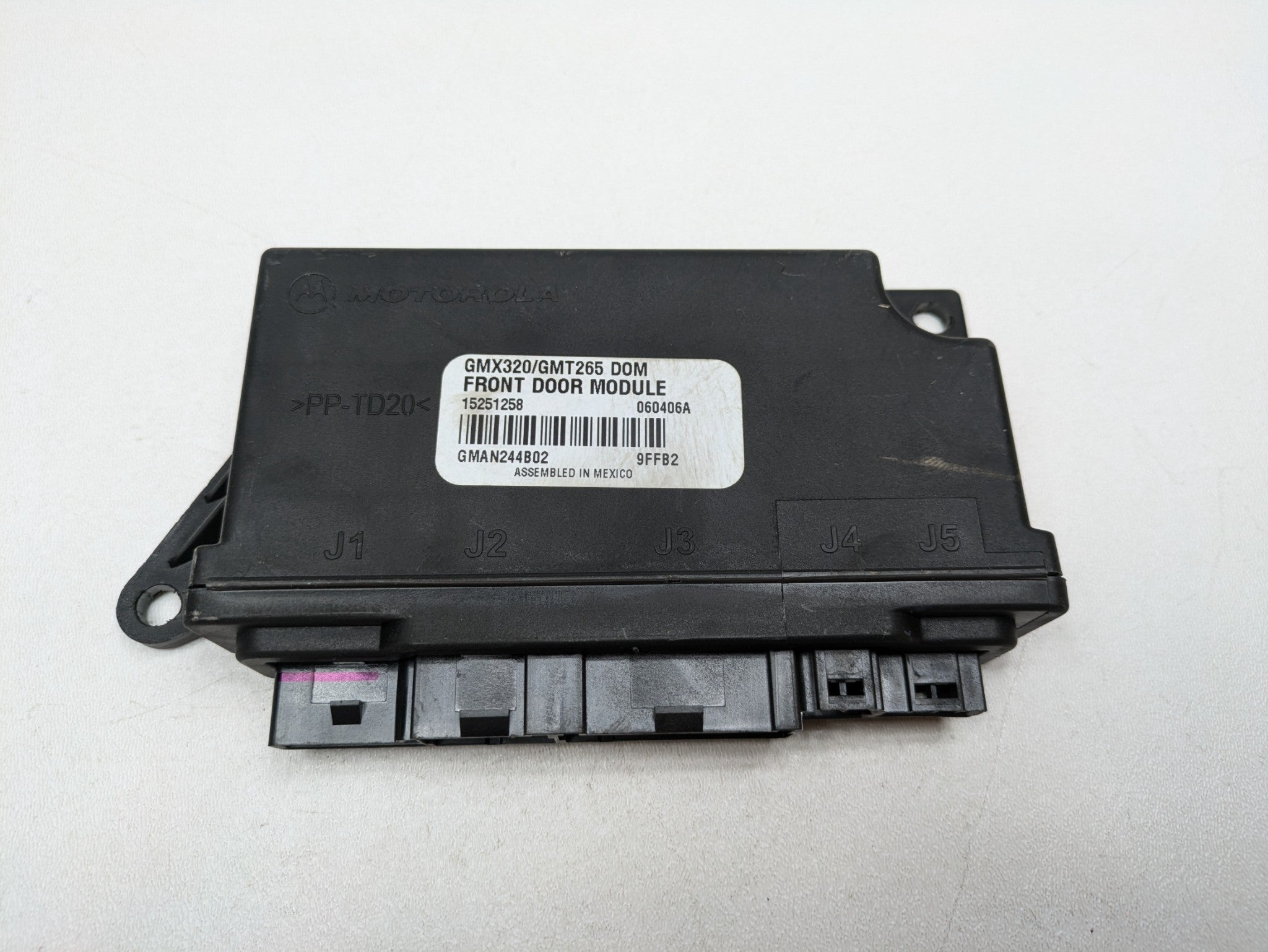 2005 - 2007 OEM CADILLAC CTS MULTIFUNCTION FRONT DOOR CONTROL MODULE UNIT