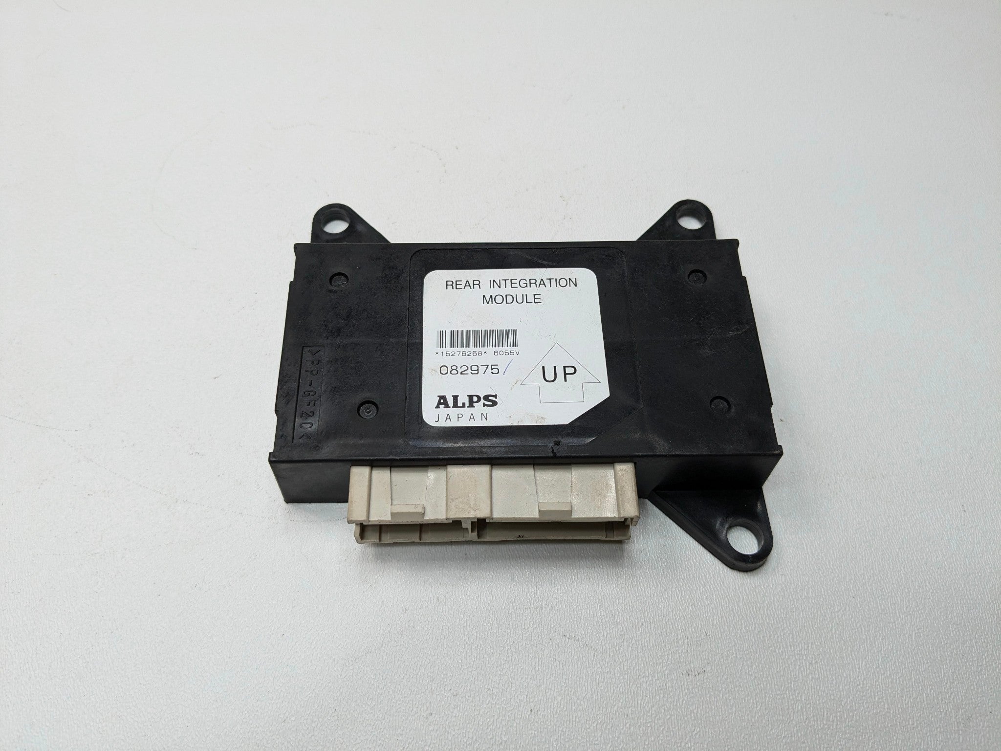 2005 - 2007 OEM CADILLAC CTS REAR INTEGRATION BODY CONTROL MODULE UNIT