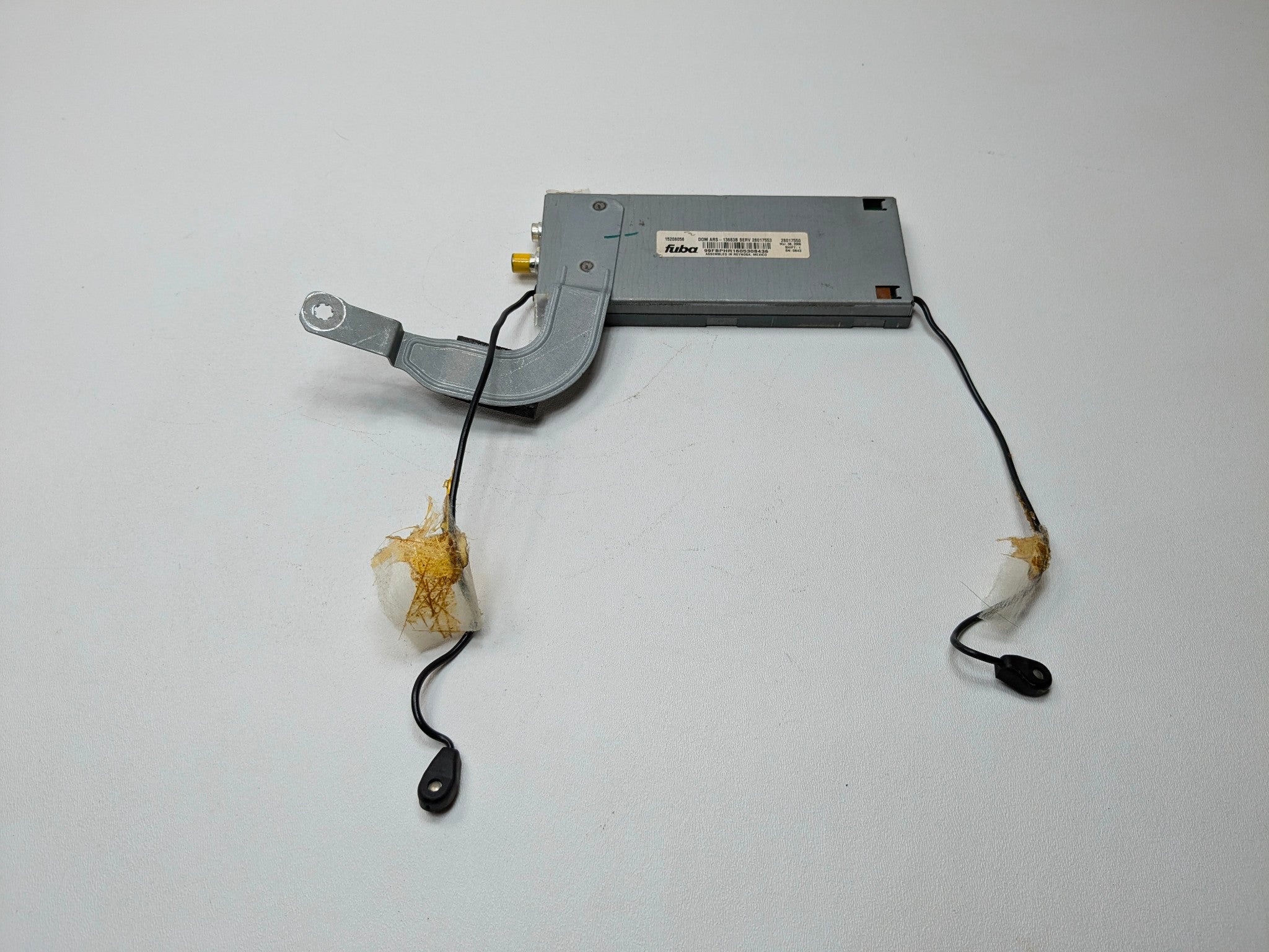 2005 - 2007 OEM CADILLAC CTS RADIO ANTENNA AMPLIFIER CONTROL MODULE UNIT