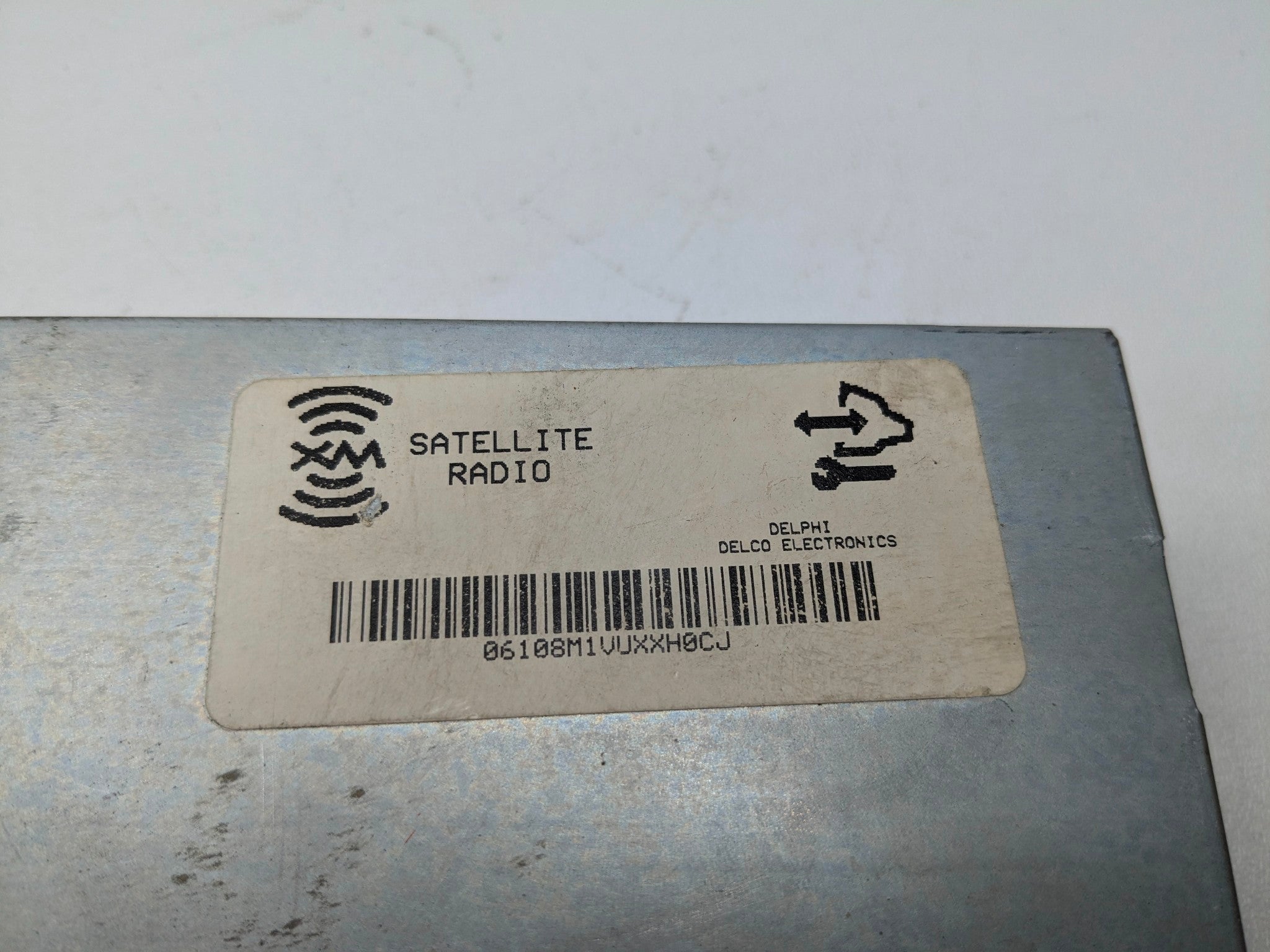 2005 - 2007 OEM CADILLAC CTS SIRIUS SATELLITE RADIO RECEIVER MODULE UNIT