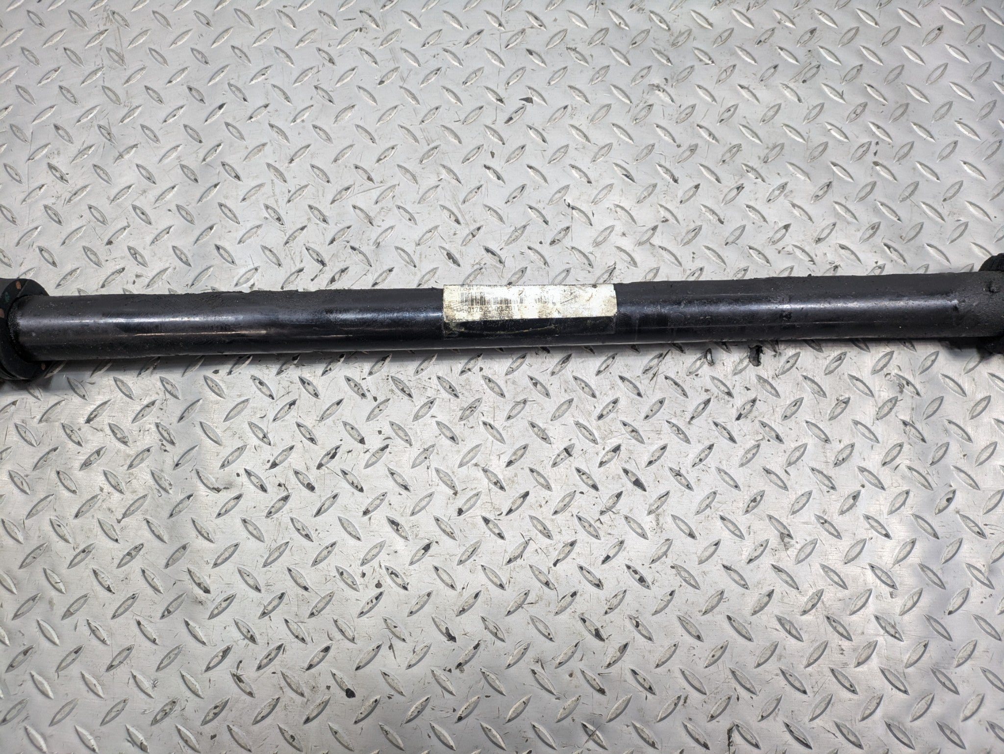 2011 - 2014 OEM PORSCHE CAYENNE FRONT SUSPENSION STABILIZER ANTI ROLL SWAY BAR