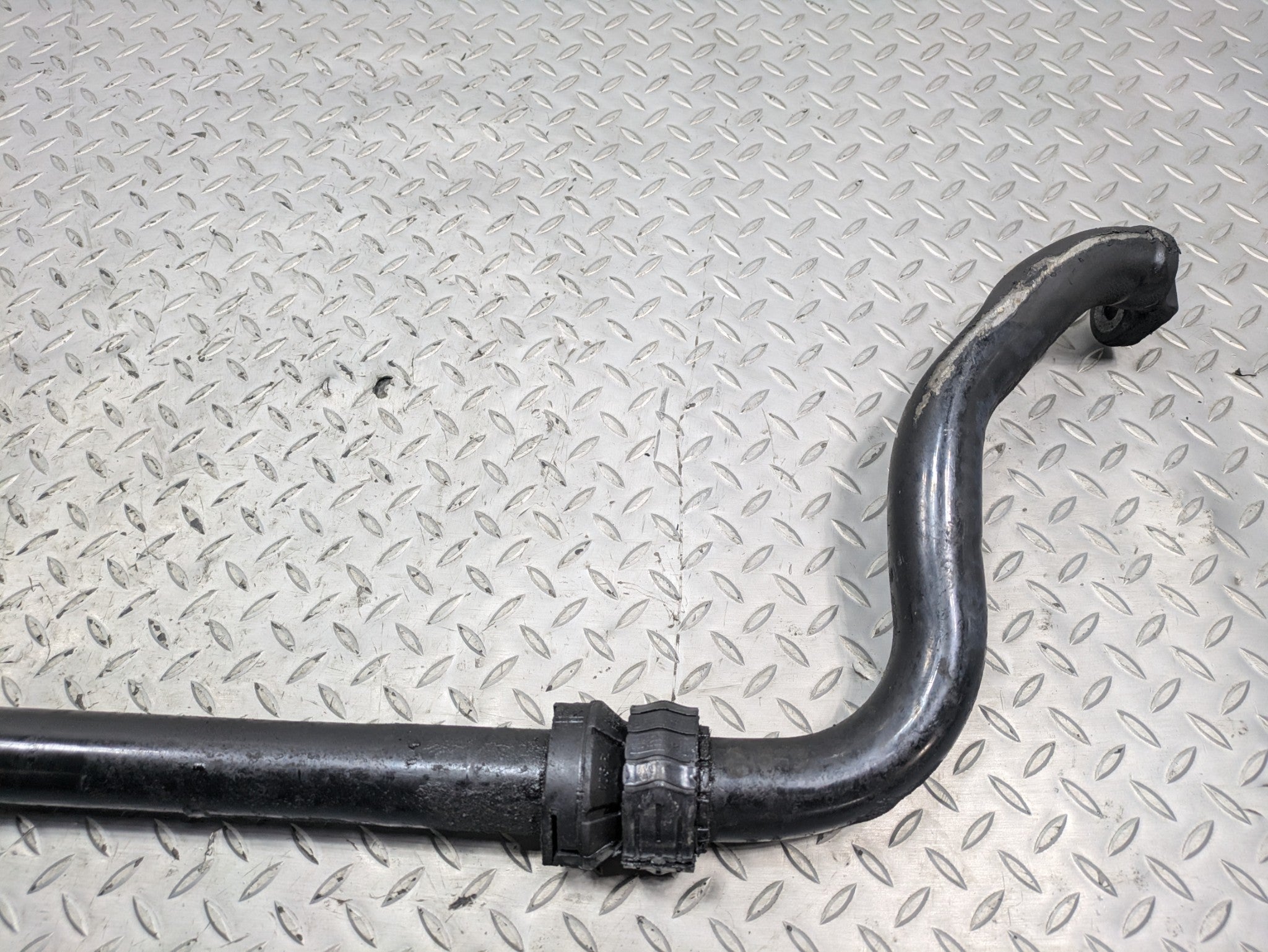 2011 - 2014 OEM PORSCHE CAYENNE FRONT SUSPENSION STABILIZER ANTI ROLL SWAY BAR