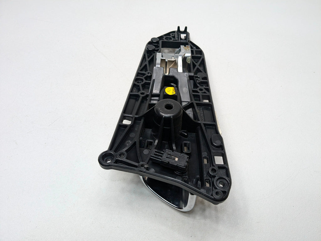 2011 - 2014 OEM PORSCHE CAYENNE FRONT RIGHT PASSENGER SIDE INTERIOR DOOR HANDLE