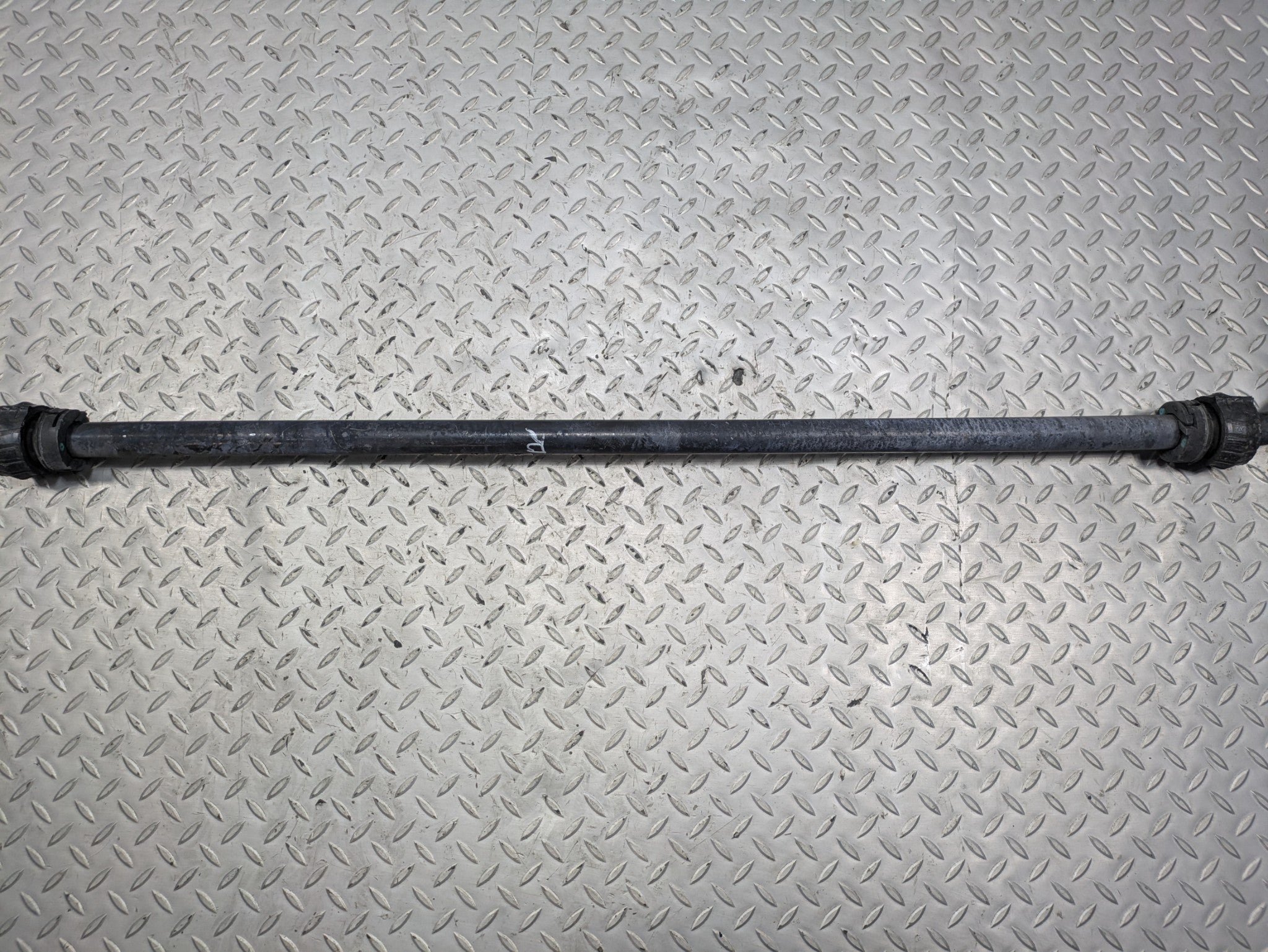2011 - 2014 OEM PORSCHE CAYENNE REAR SUSPENSION STABILIZER ANTI ROLL SWAY BAR