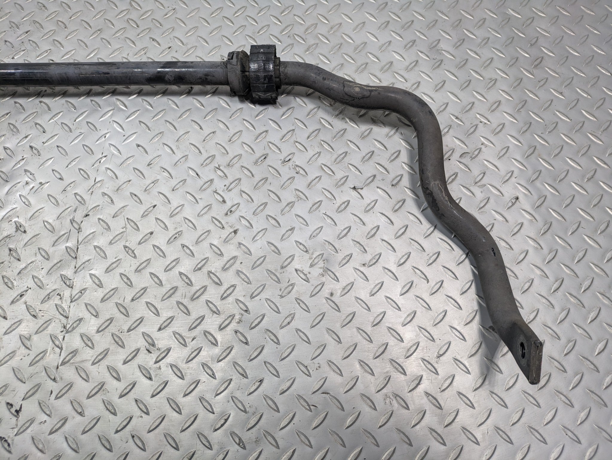 2011 - 2014 OEM PORSCHE CAYENNE REAR SUSPENSION STABILIZER ANTI ROLL SWAY BAR