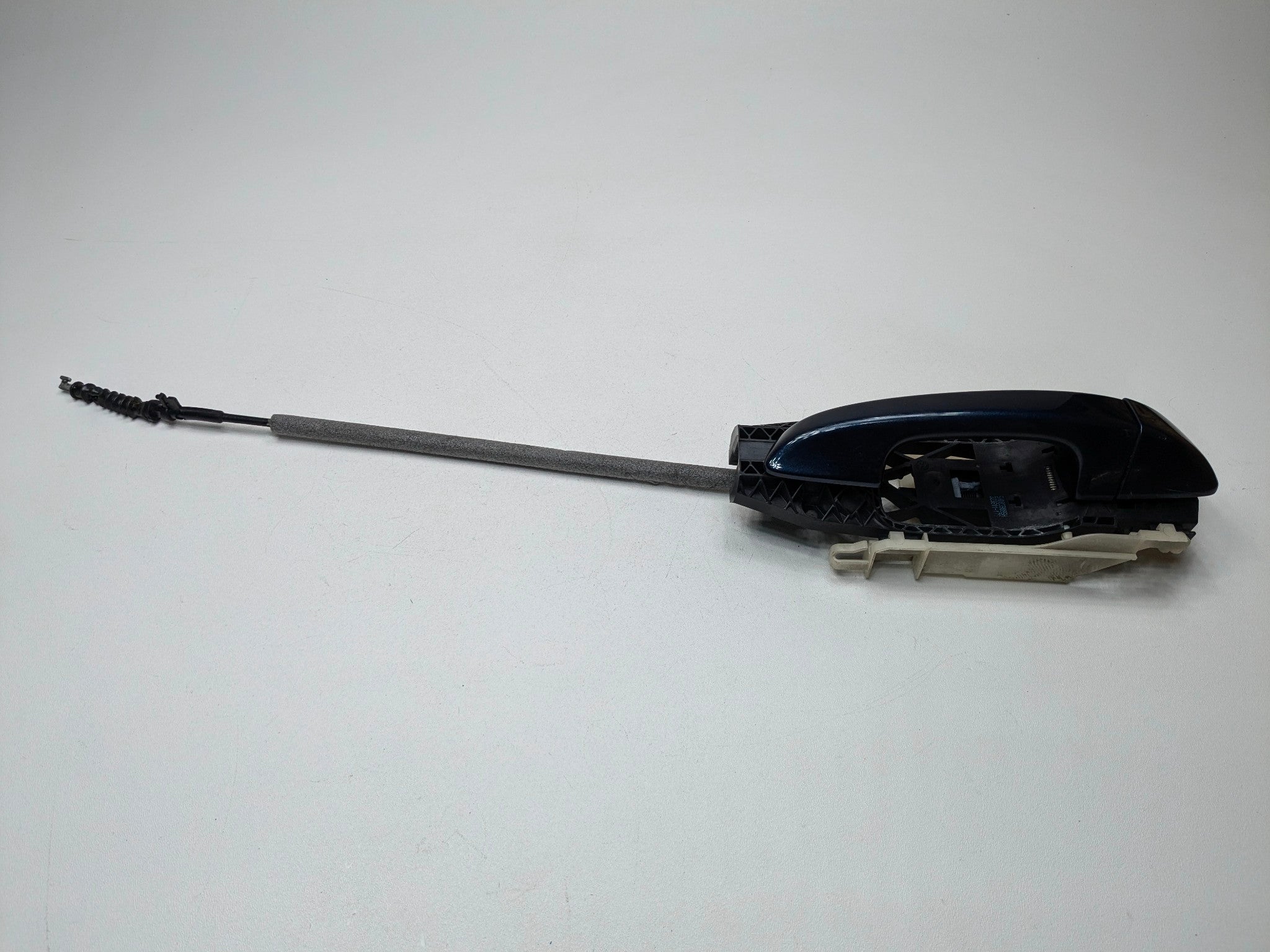 2011 - 2014 OEM PORSCHE CAYENNE REAR RIGHT PASSENGER SIDE EXTERIOR DOOR HANDLE
