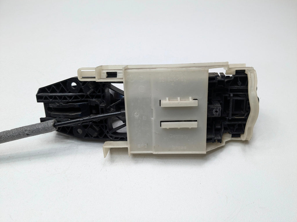 2011 - 2014 OEM PORSCHE CAYENNE REAR RIGHT PASSENGER SIDE EXTERIOR DOOR HANDLE