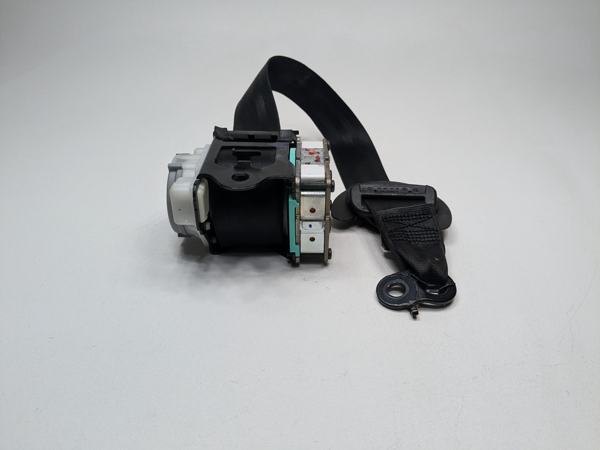 2011 - 2014 OEM PORSCHE CAYENNE REAR LEFT DRIVER SIDE SEAT BELT RETRACTOR
