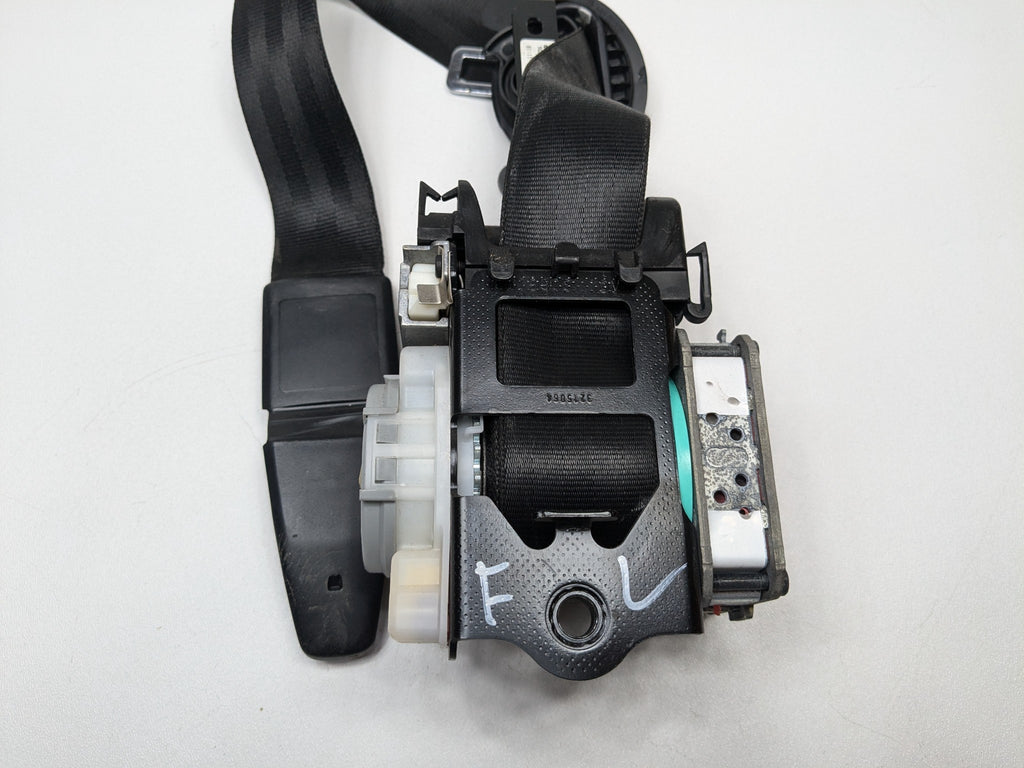 2011 - 2014 OEM PORSCHE CAYENNE FRONT LEFT DRIVER SIDE SEAT BELT RETRACTOR