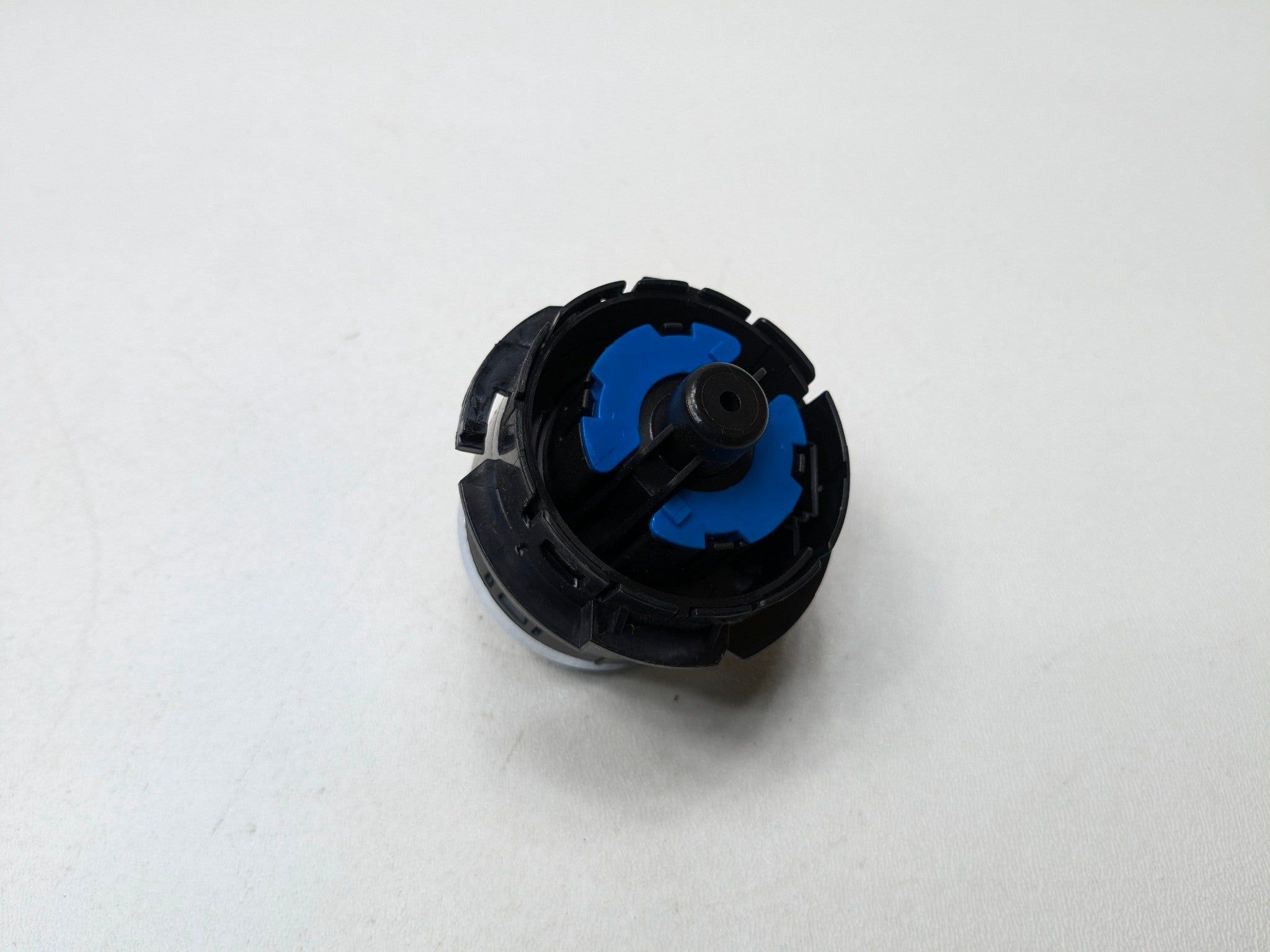 2011 - 2014 OEM PORSCHE CAYENNE FRONT DASHBOARD HEADLIGHT CONTROL SWITCH UNIT