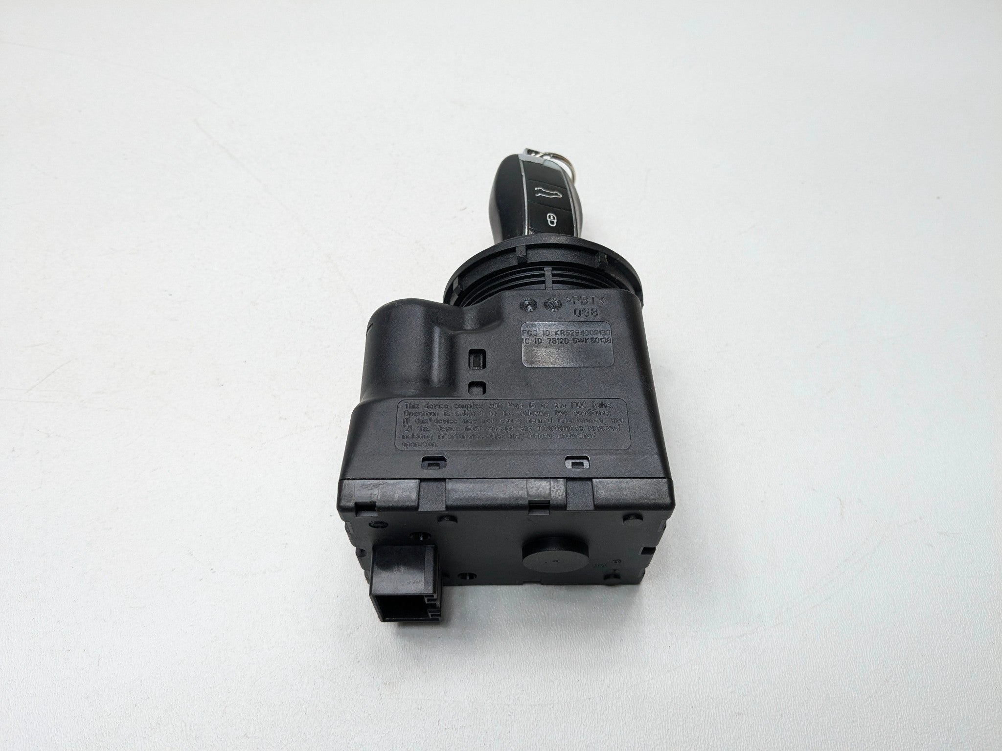 2011 - 2014 OEM PORSCHE CAYENNE ENGINE START IGNITION LOCK HOLDER WITH KEY