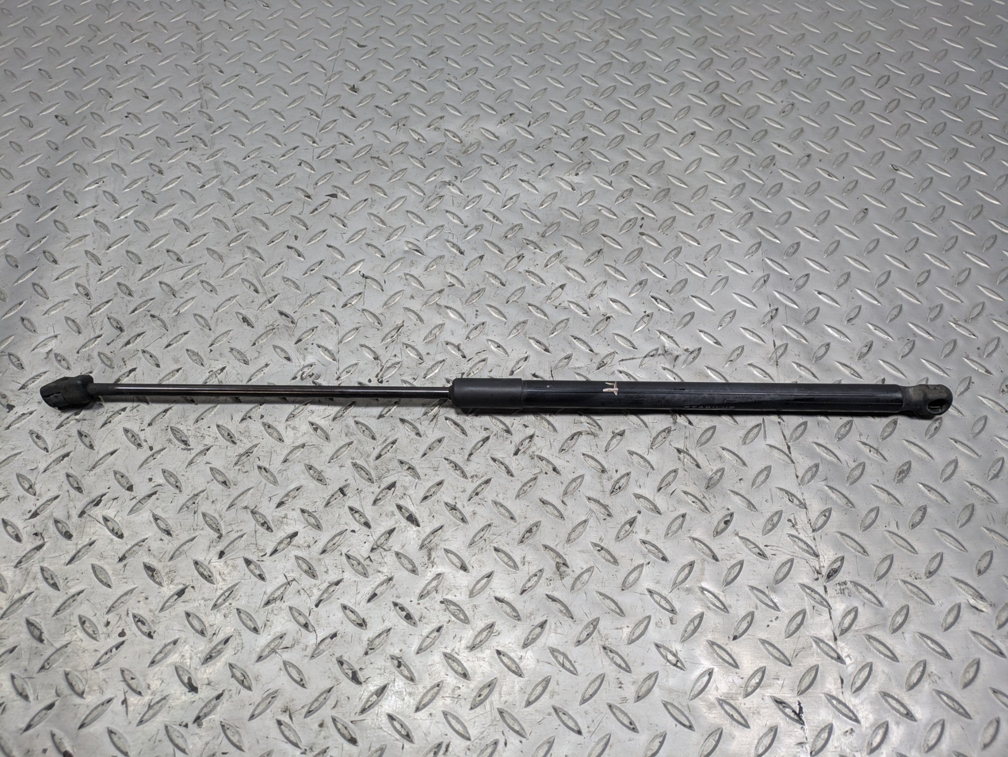 2011 - 2014 OEM PORSCHE CAYENNE FRONT HOOD SHOCK STRUT SUPPORT ASSEMBLY