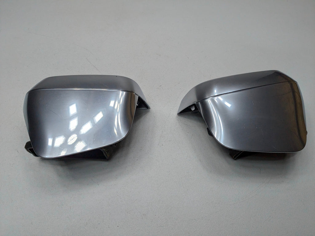 11 - 14 OEM PORSCHE CAYENNE REAR CENTER CONSOLE RIGHT AND LEFT HEATER AC VENT