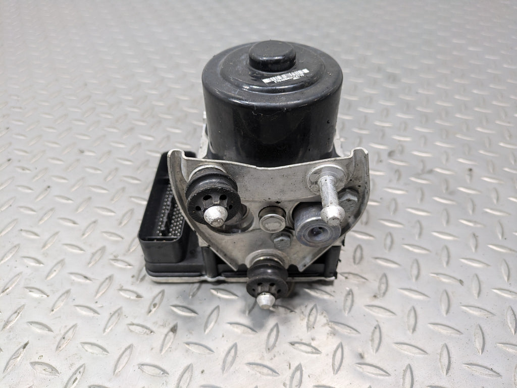 2011 - 2014 OEM PORSCHE CAYENNE ANTI LOCK BRAKE ACTUATOR PUMP PARTS ASSEMBLY