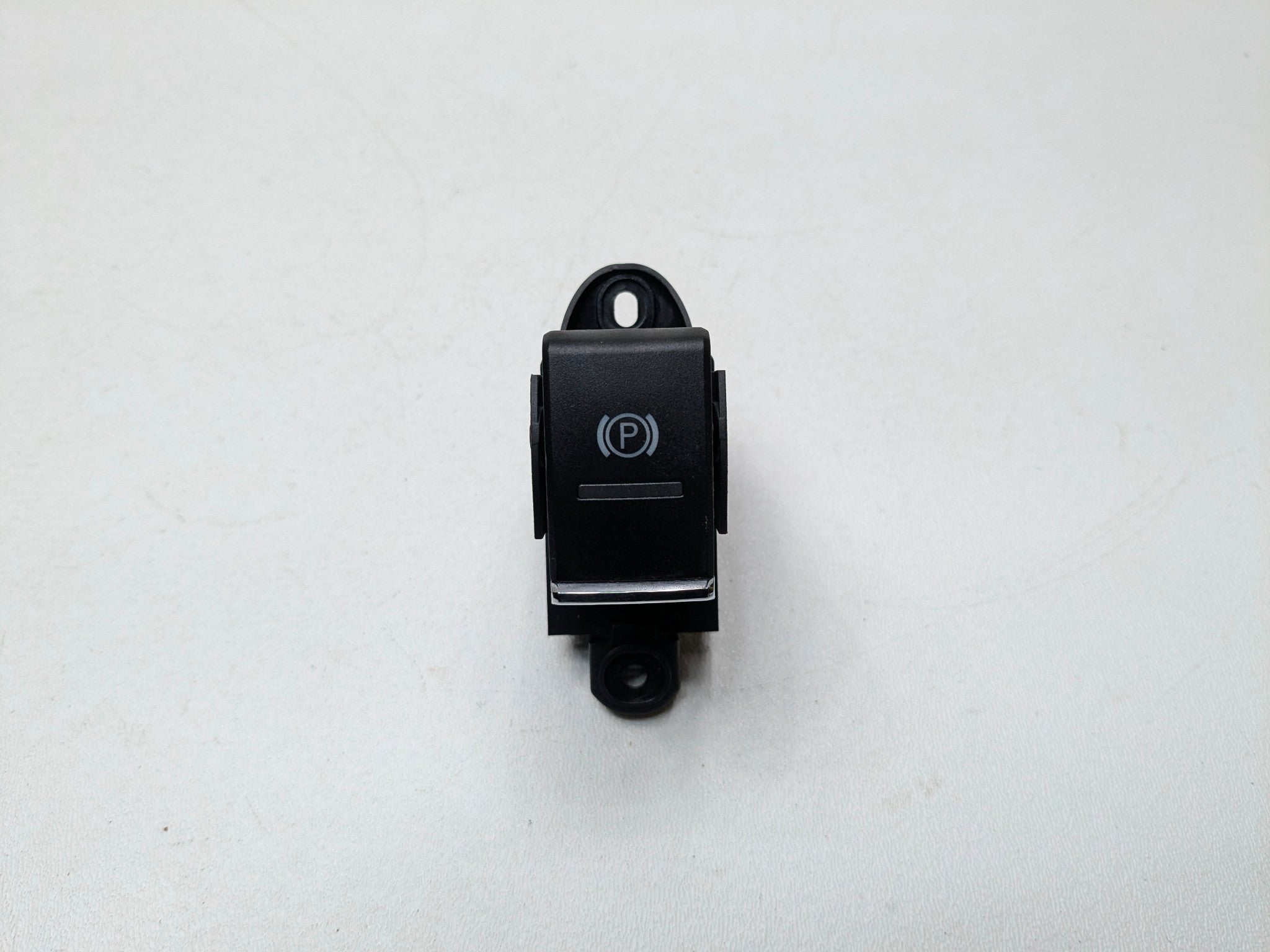 2011 - 2014 OEM PORSCHE CAYENNE EMERGENCY PARKING BRAKE CONTROL SWITCH BUTTON