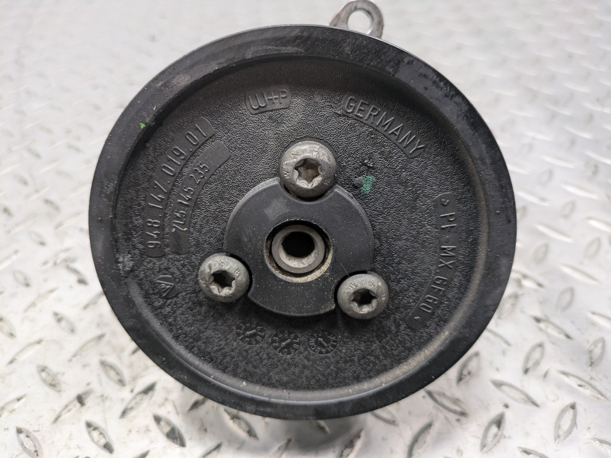 2011 - 2014 OEM PORSCHE CAYENNE POWER STEERING PUMP MOTOR ASSEMBLY