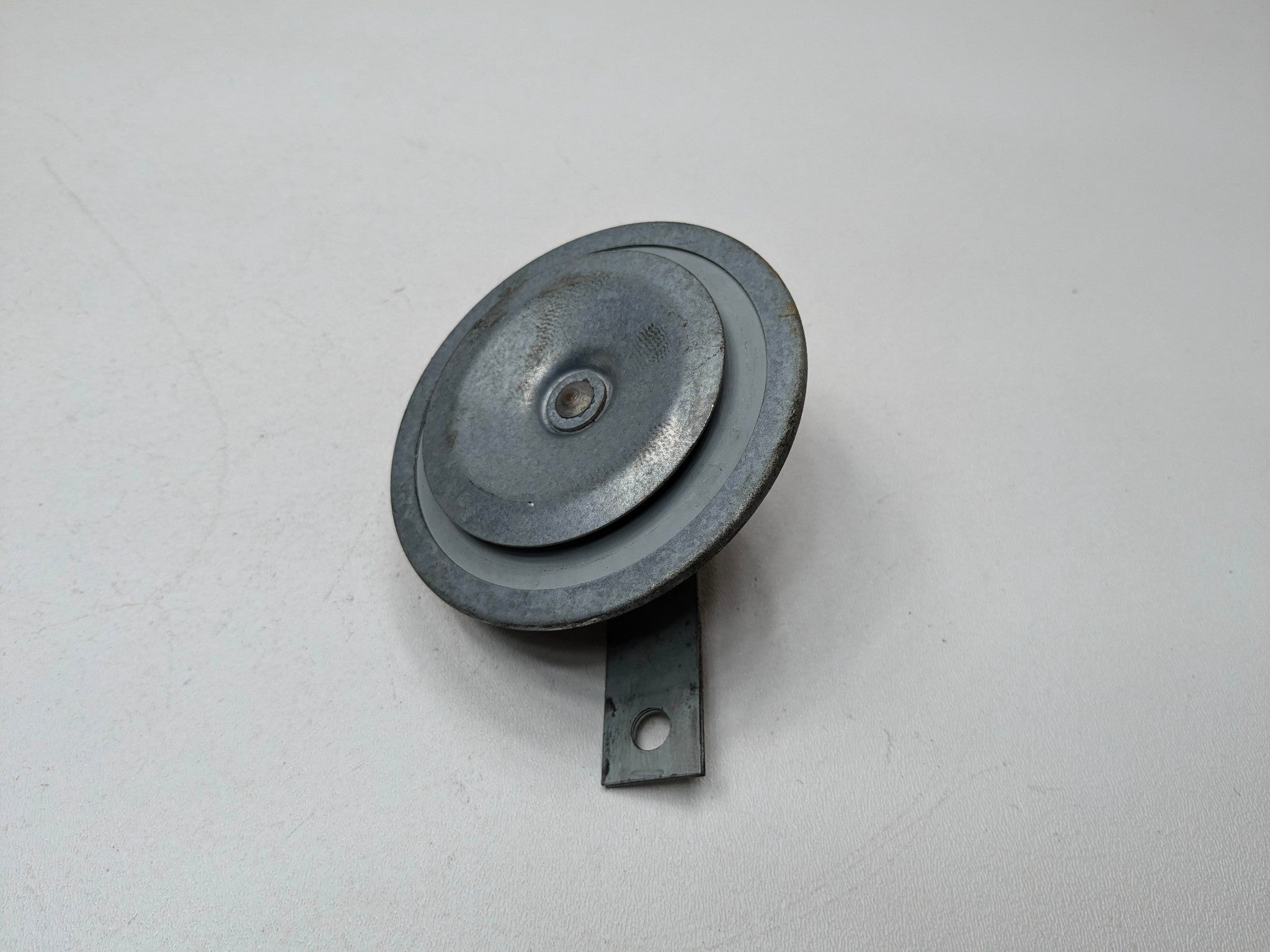 2011 - 2014 OEM PORSCHE CAYENNE ANTI-THEFT SECURITY ALARM HORN SIGNAL SIREN