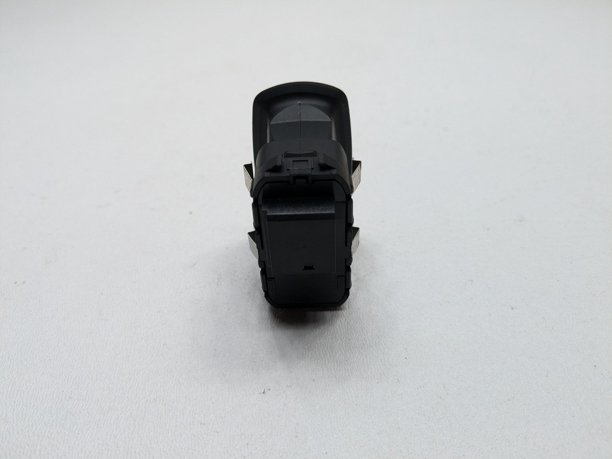 2011 - 2014 OEM PORSCHE CAYENNE REAR LEFT DRIVER SIDE DOOR WINDOW CONTROL SWITCH