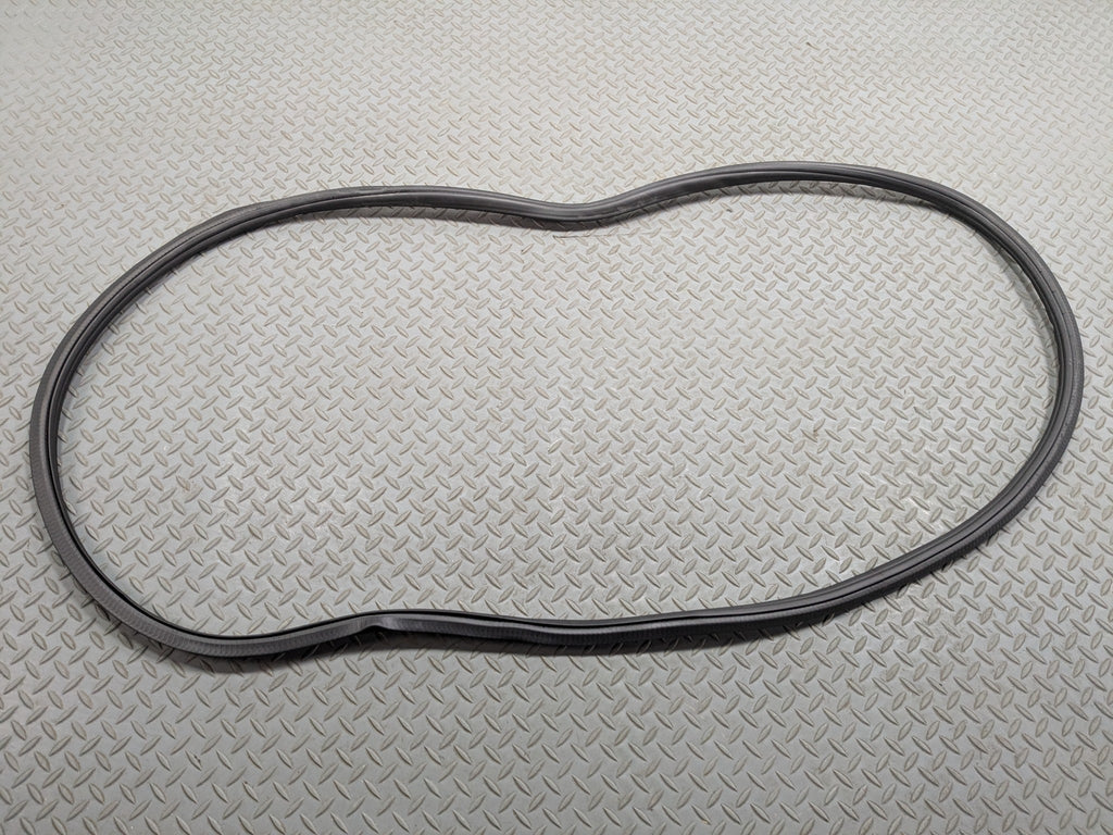 11 - 14 OEM PORSCHE CAYENNE FRONT RIGHT PASSENGER SIDE WEATHER STRIPPING RUBBER